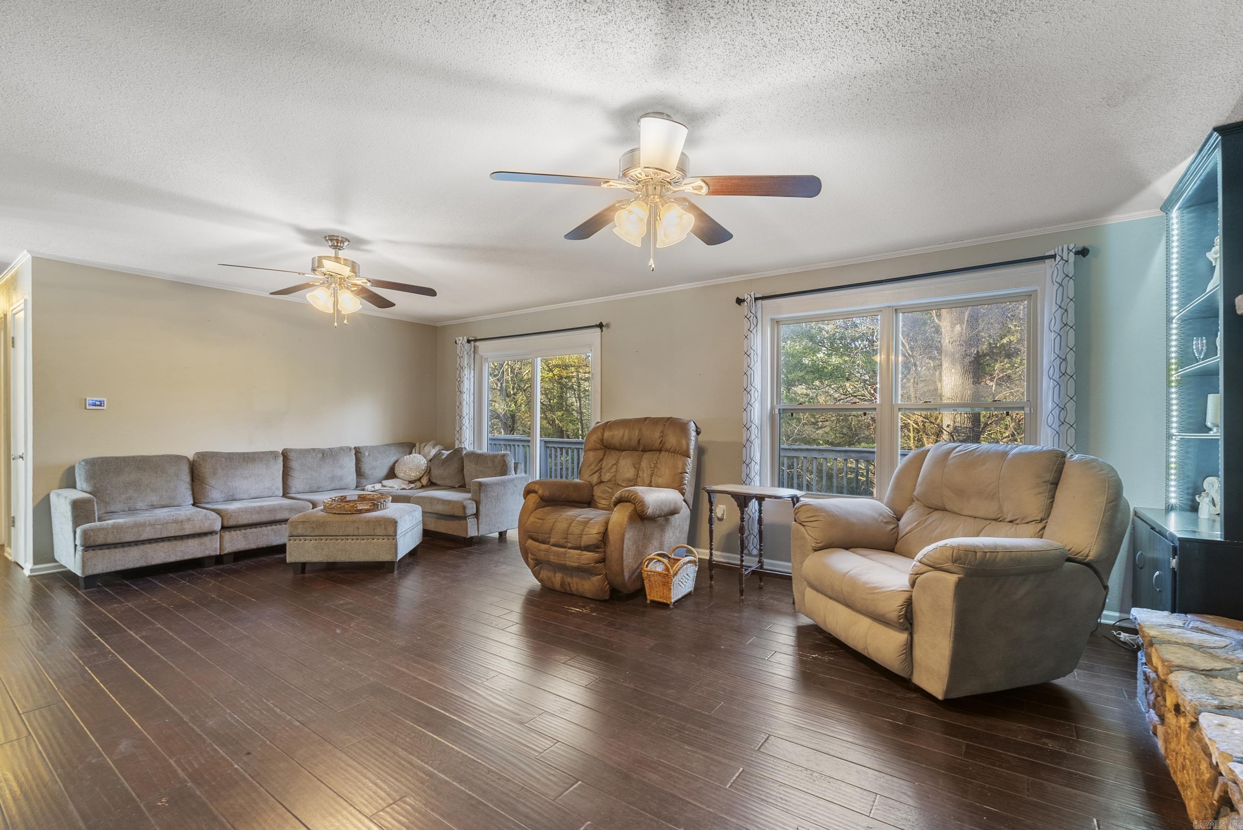 TREASURE HILL - Residential