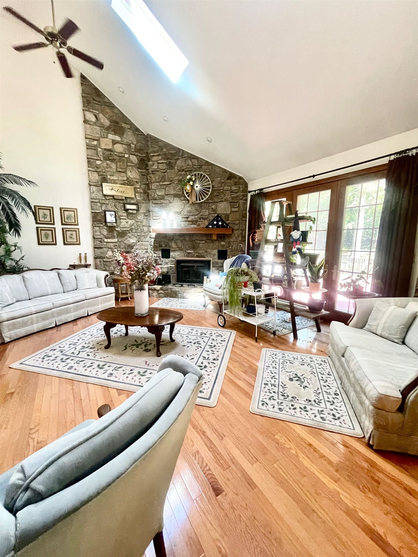 Metes & Bounds - Residential