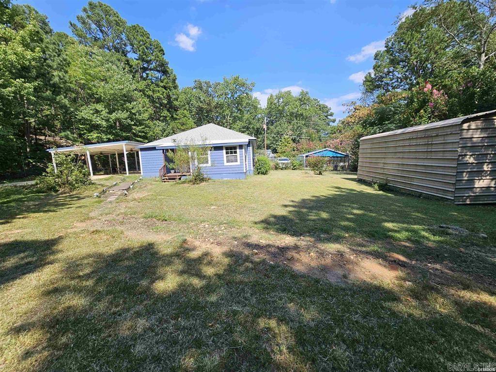 WOODLAND HILLS - Residential