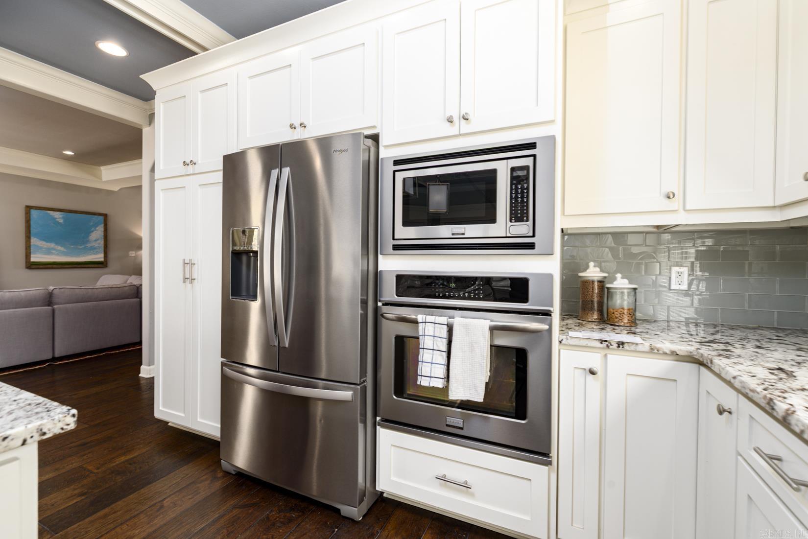 HICKORY GROVE - Residential