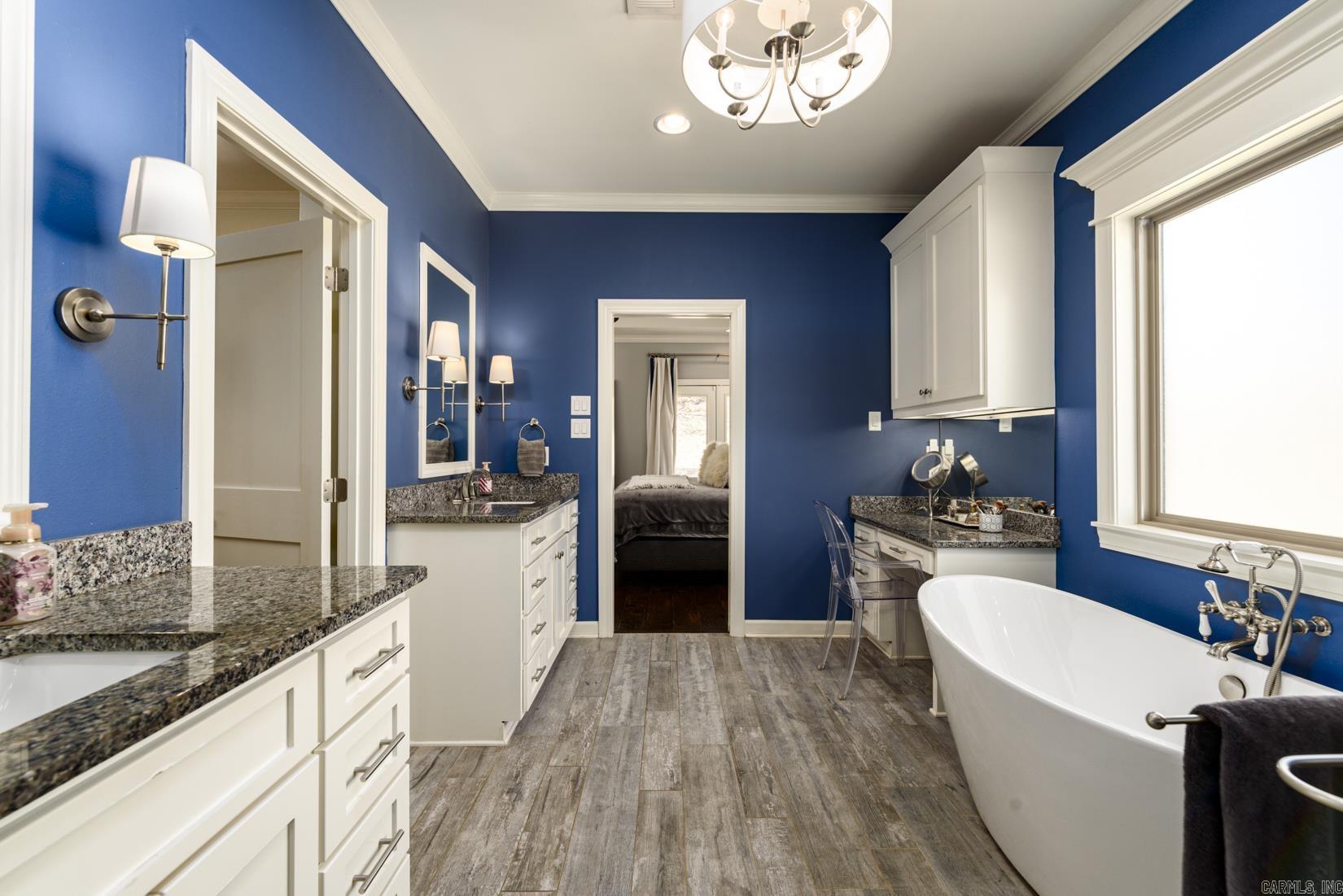 HICKORY GROVE - Residential