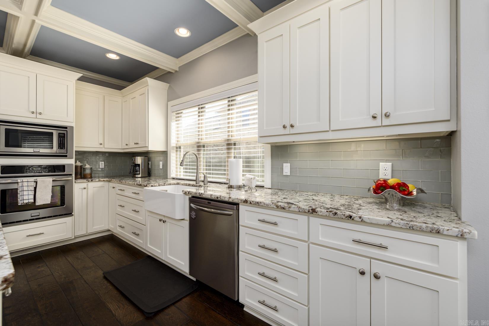 HICKORY GROVE - Residential