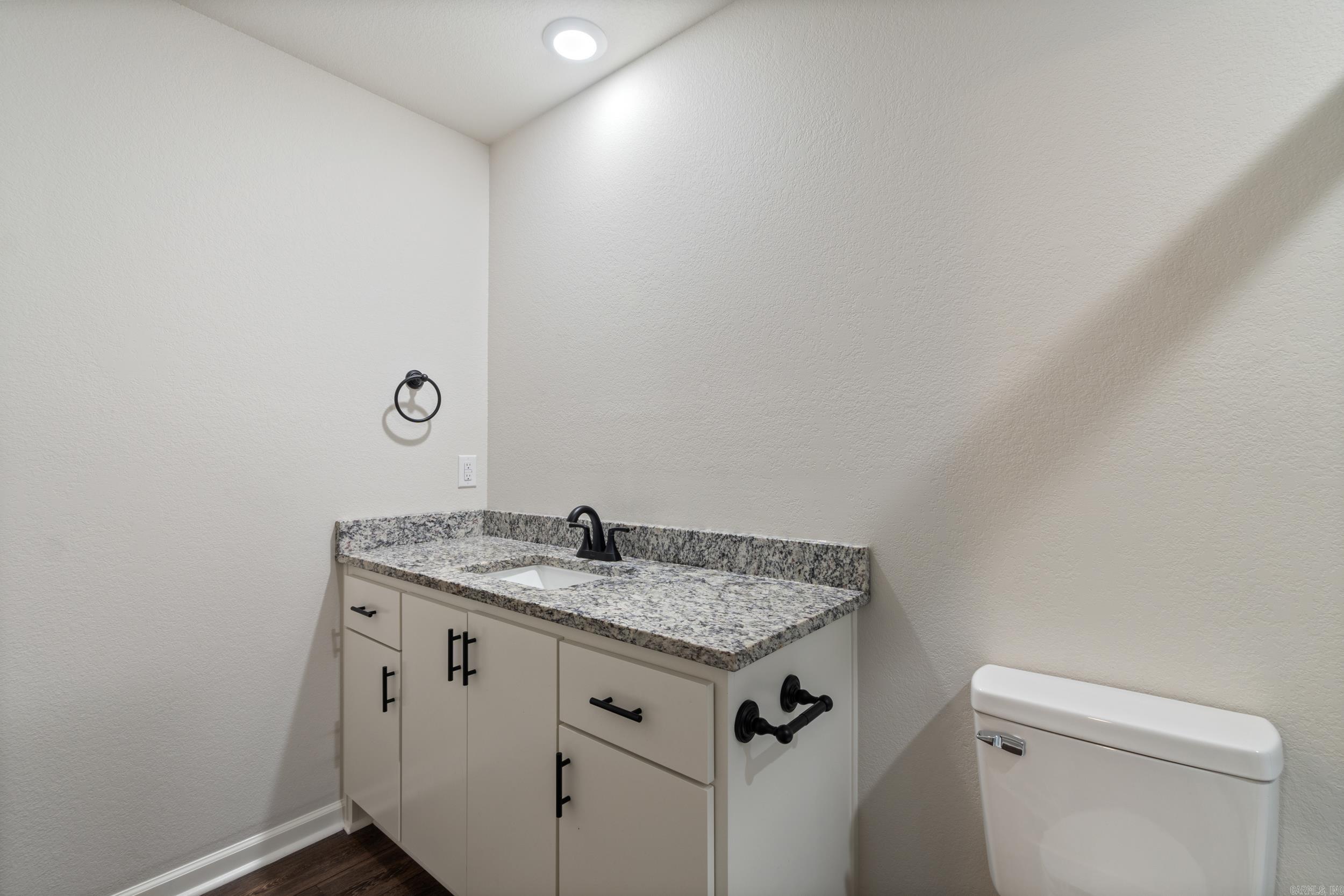 KIRKLAND - Residential