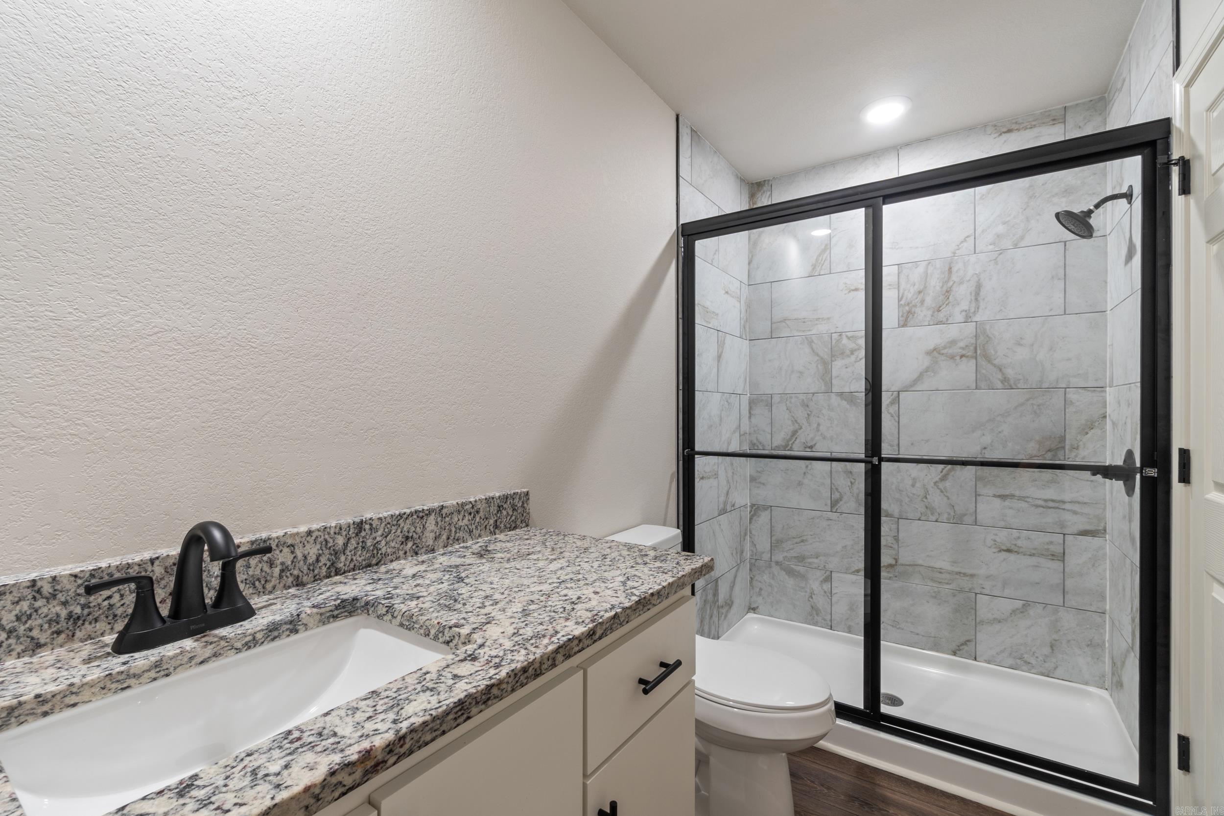 KIRKLAND - Residential