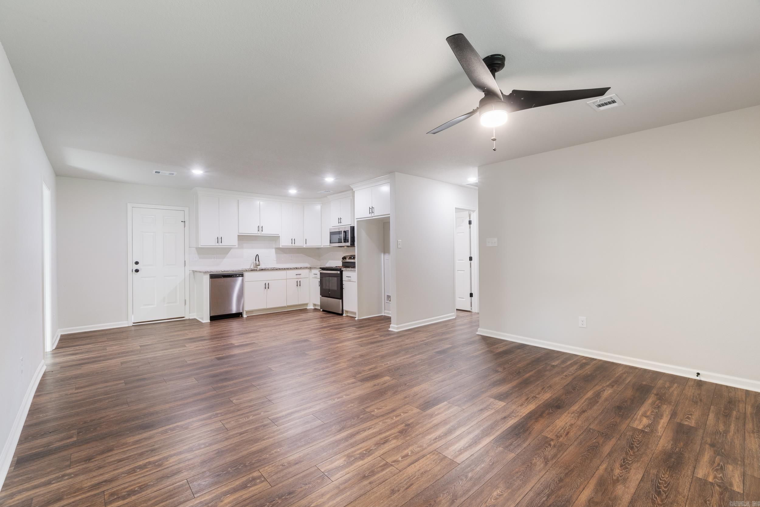 KIRKLAND - Residential