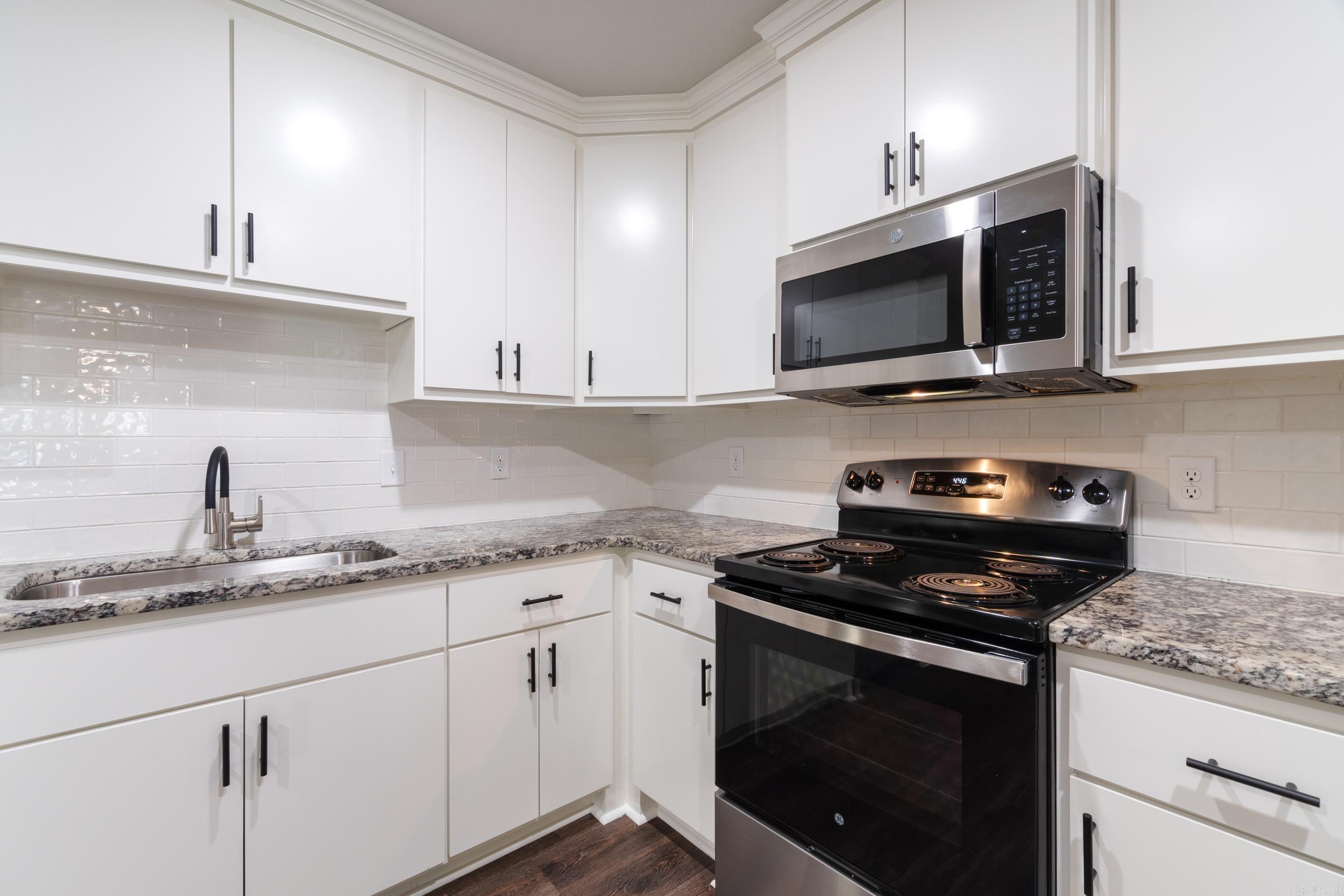 KIRKLAND - Residential