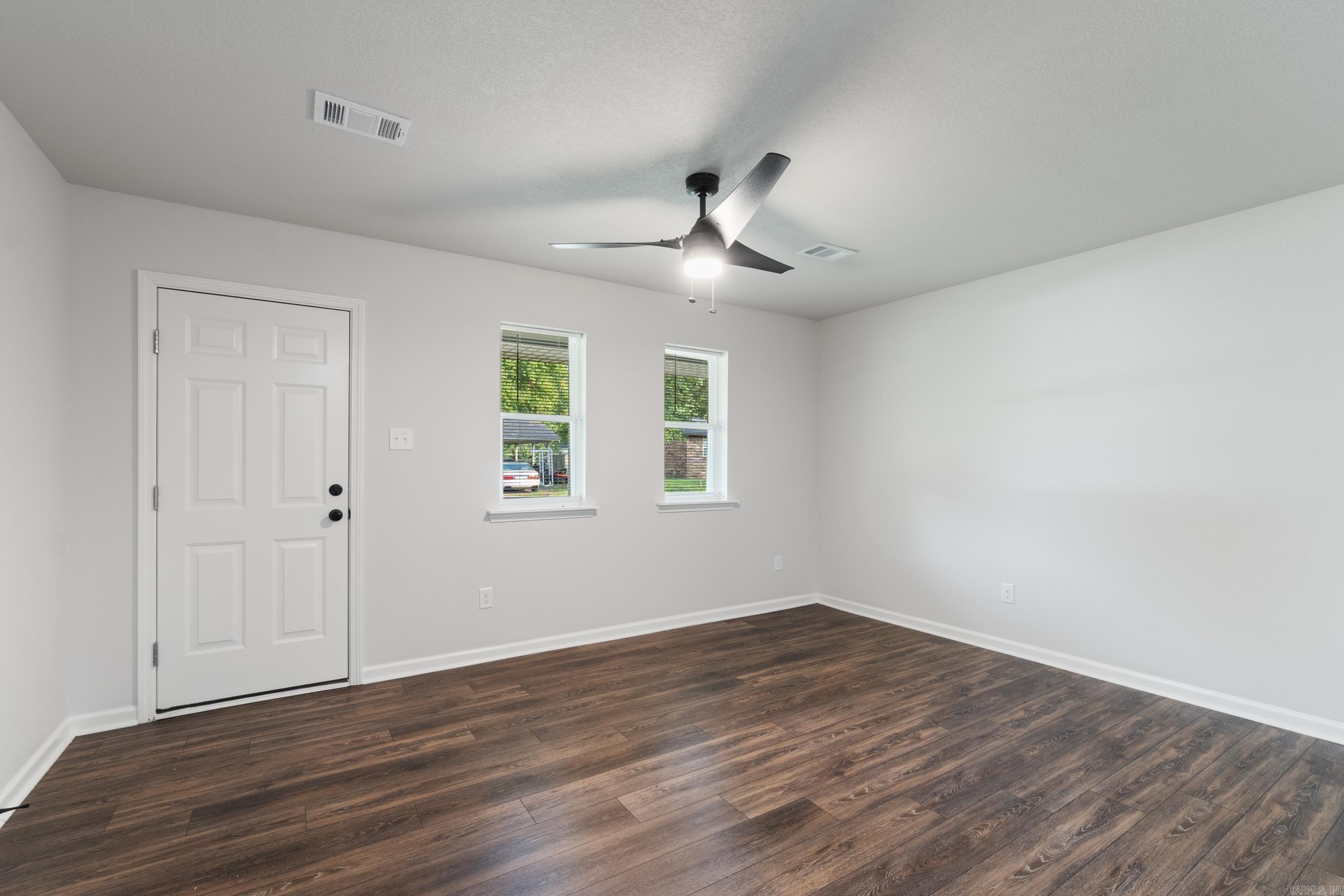 KIRKLAND - Residential