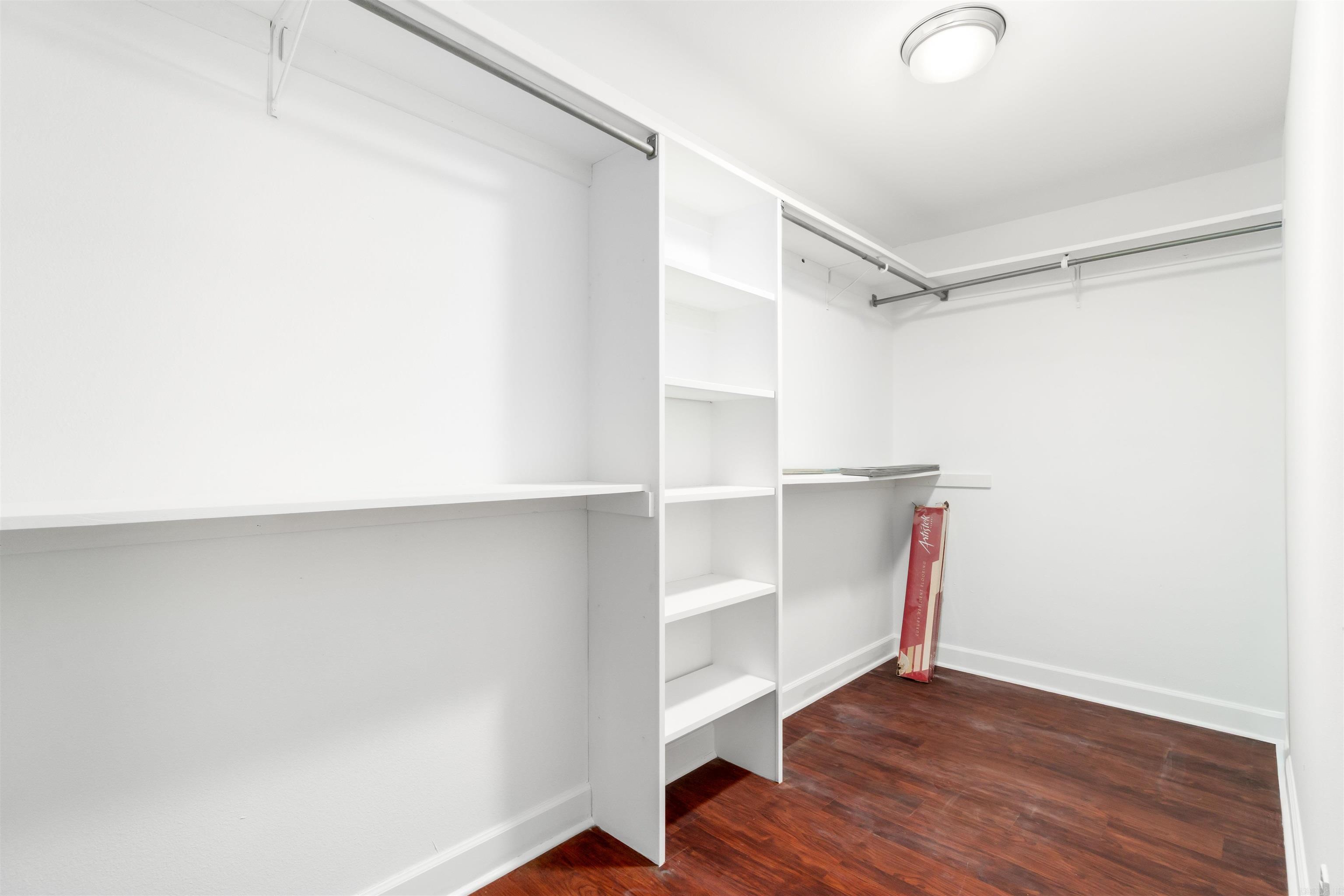 Gerona - Residential