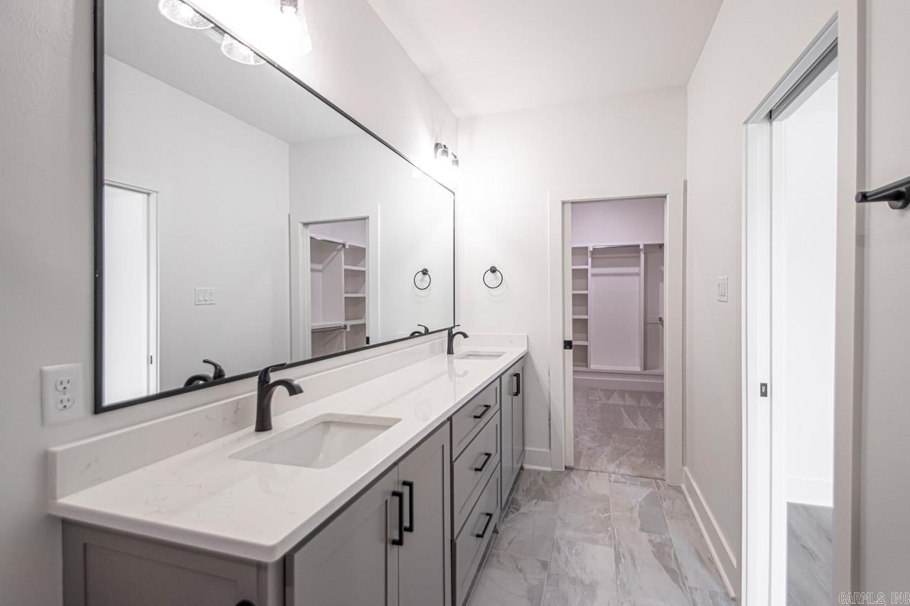 SPENCER CROSSING LLC - Residential