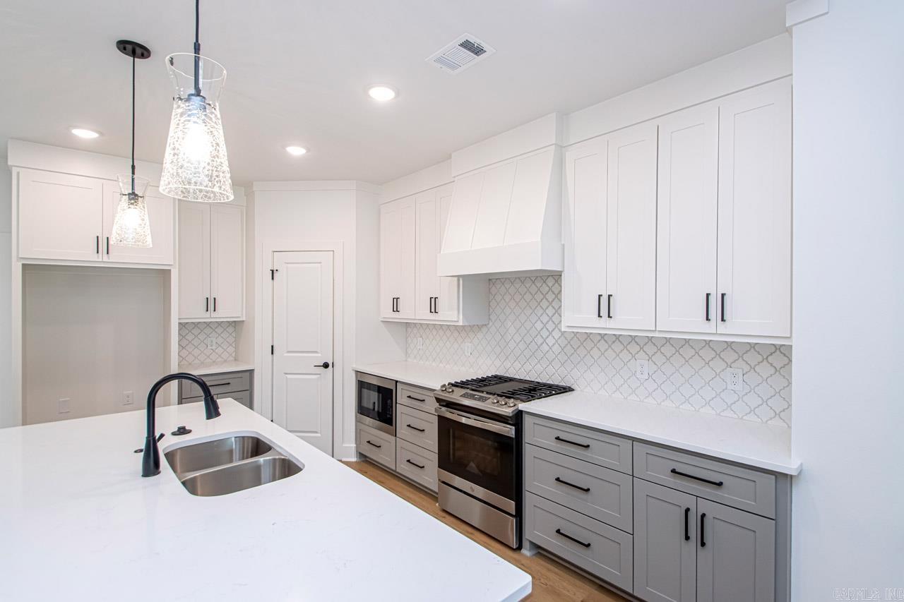 SPENCER CROSSING LLC - Residential