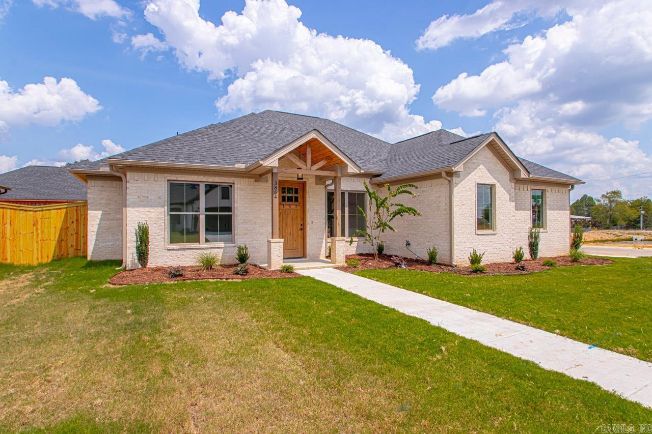 SPENCER CROSSING LLC - Residential