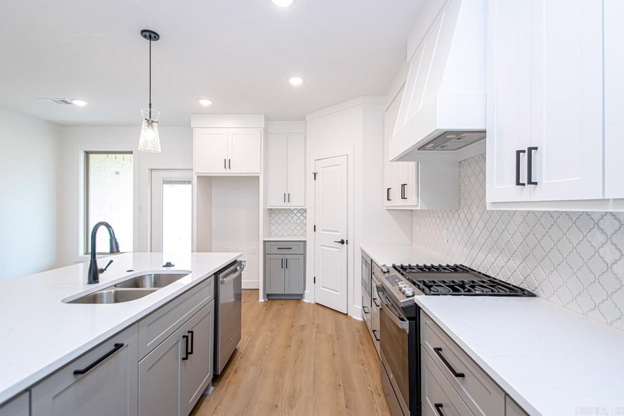 SPENCER CROSSING LLC - Residential