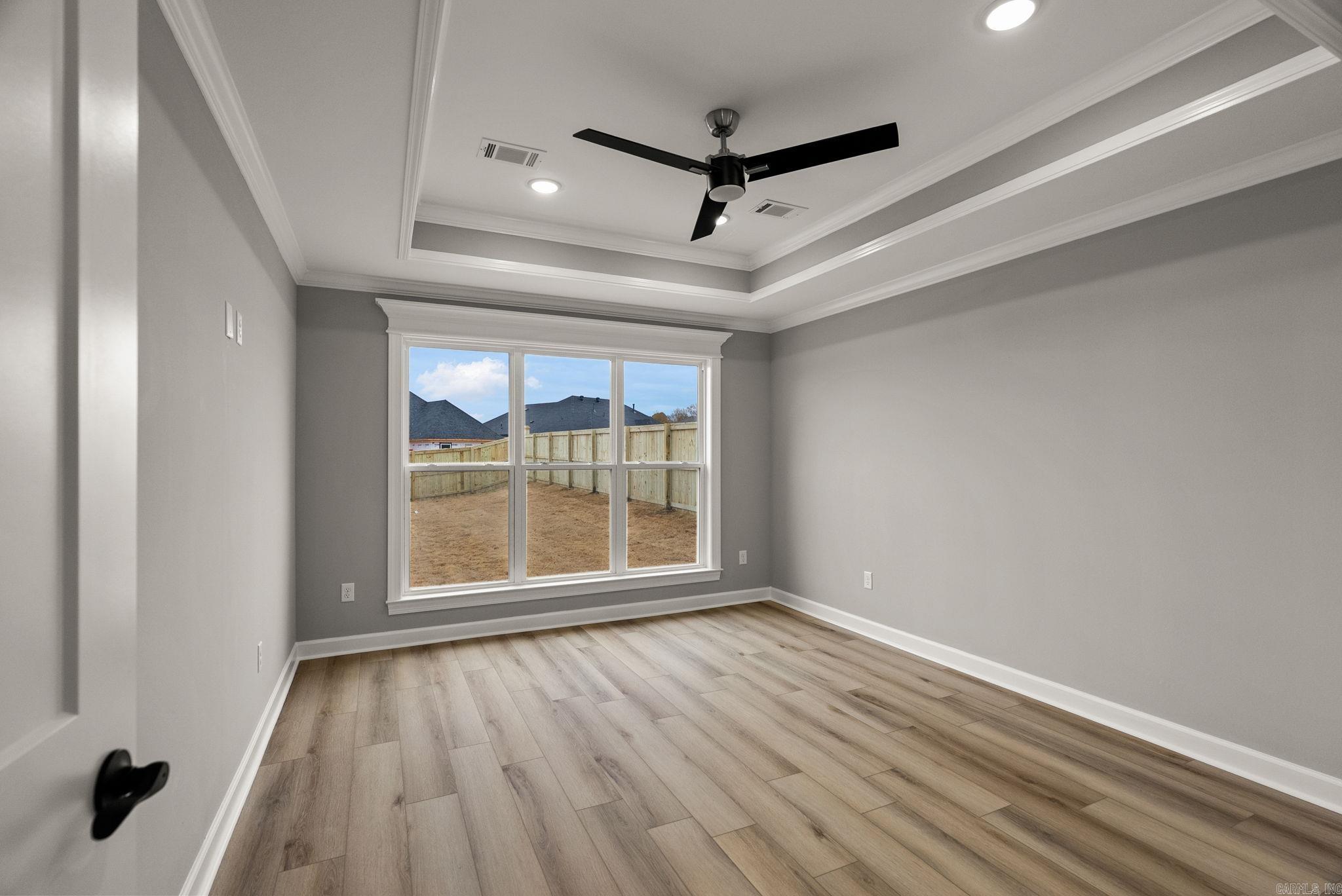 COUNTRY CLUB OF ARK THE - Residential