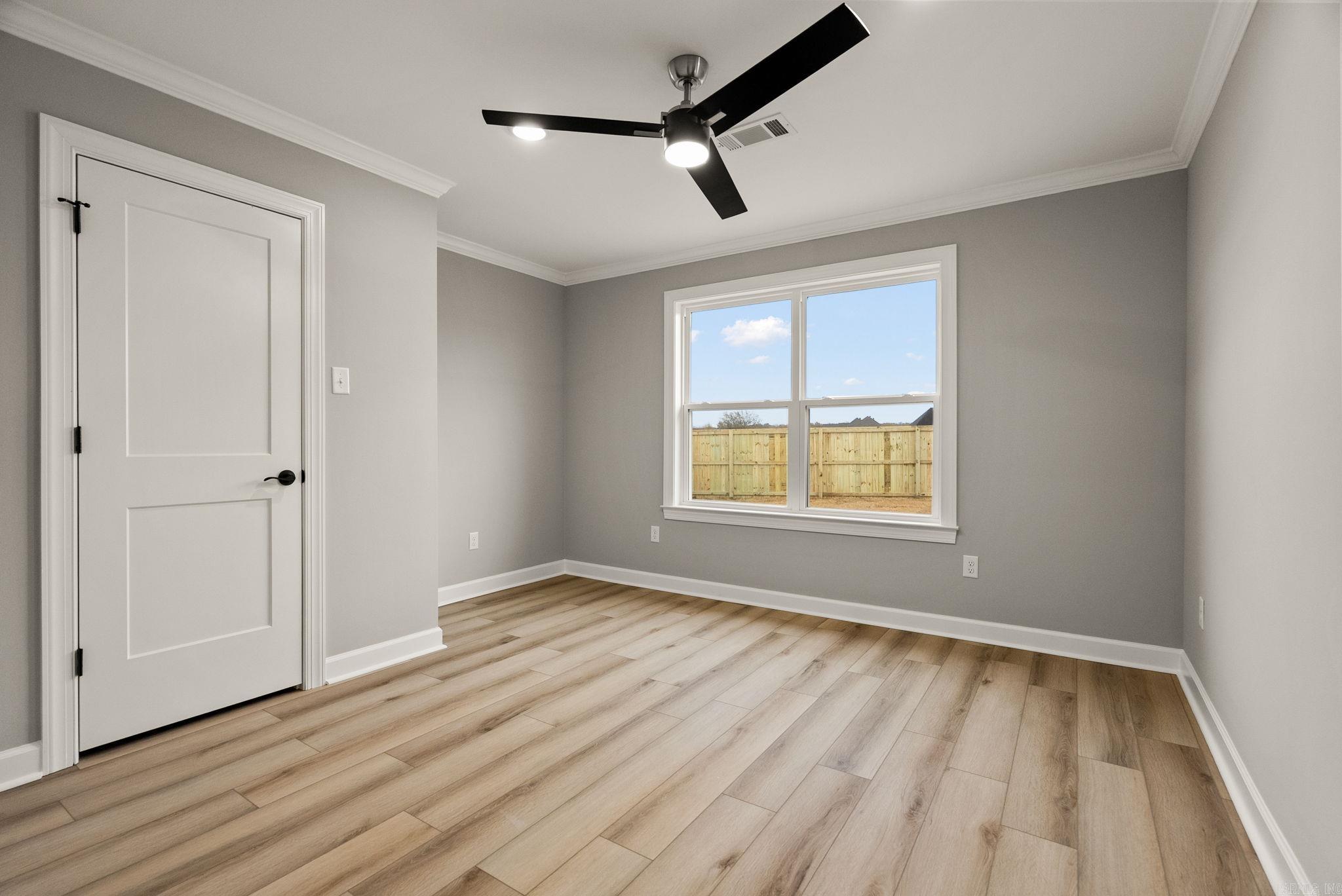 COUNTRY CLUB OF ARK THE - Residential