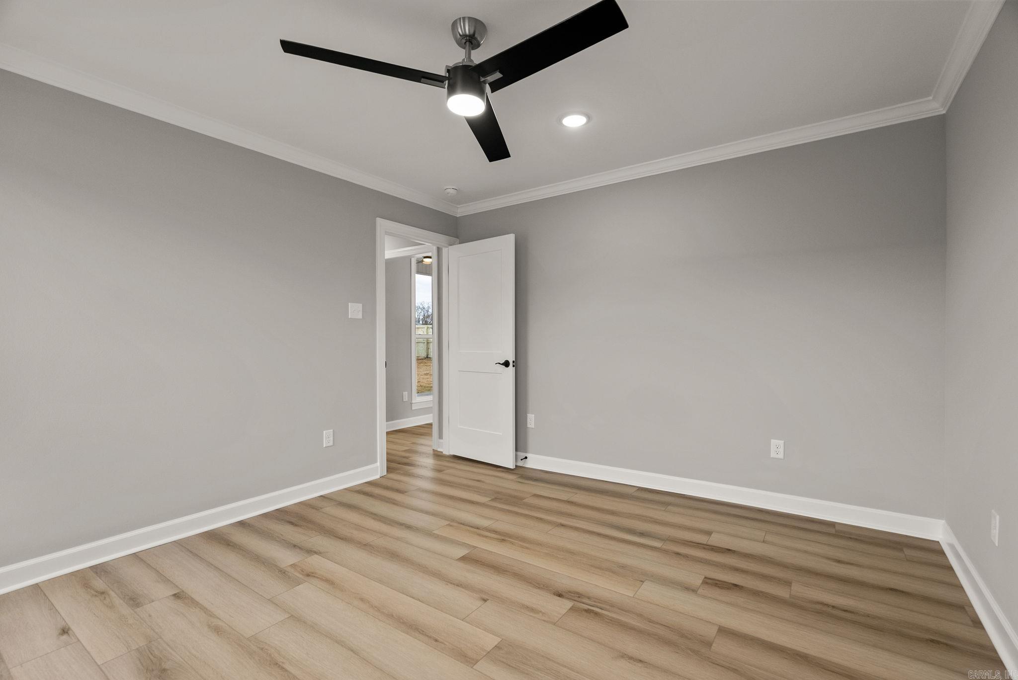 COUNTRY CLUB OF ARK THE - Residential