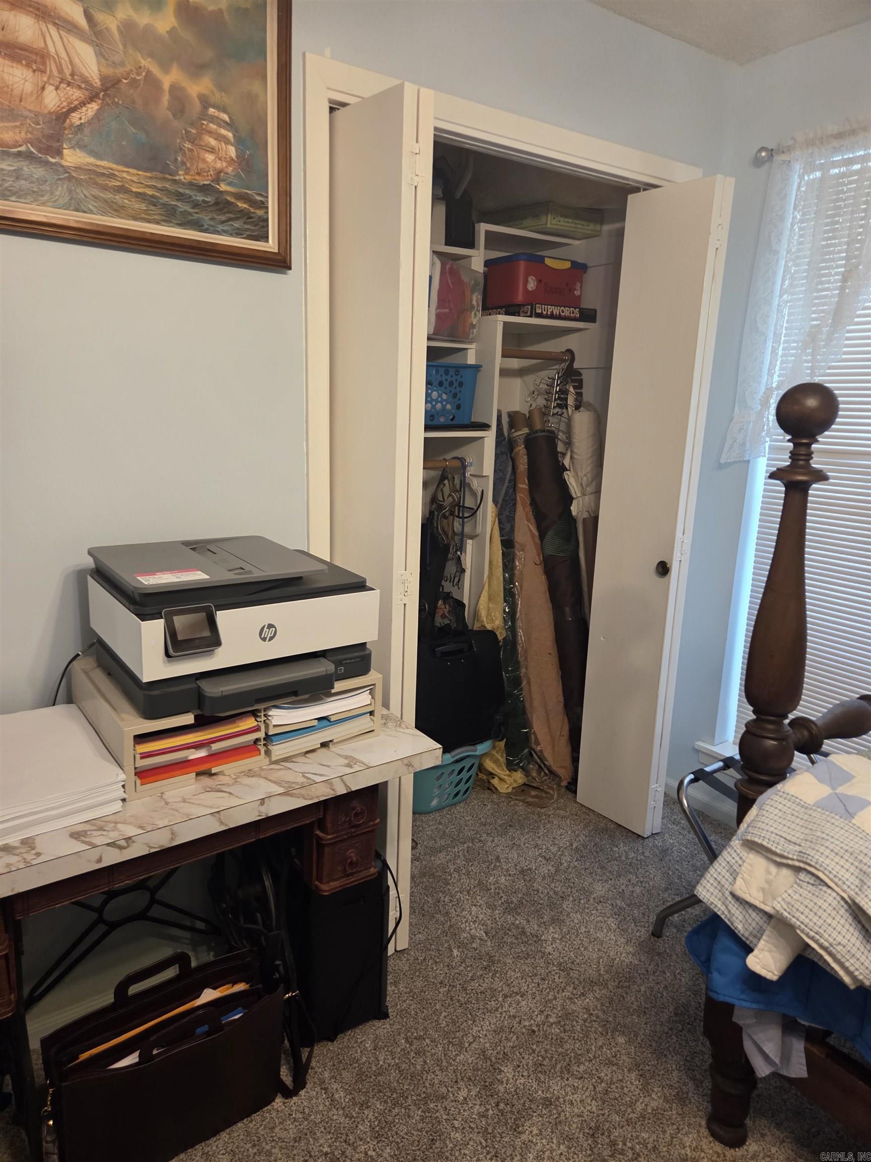 LEANING PINES - Residential