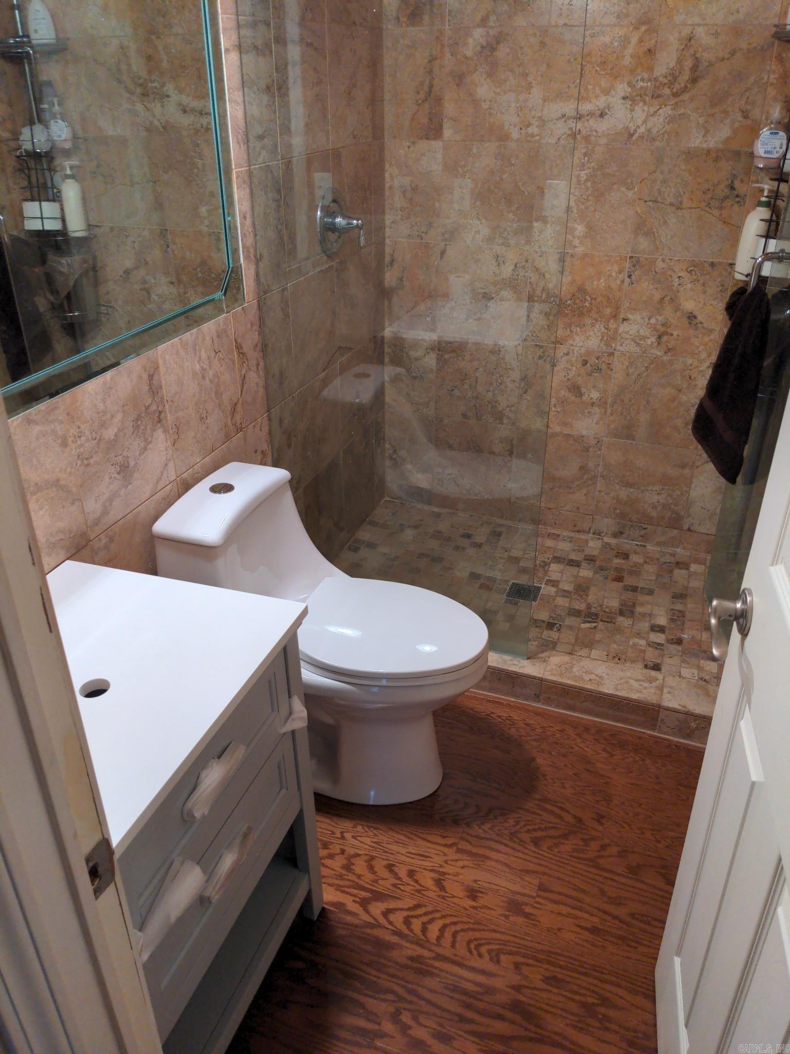 River Manor Estates - Residential