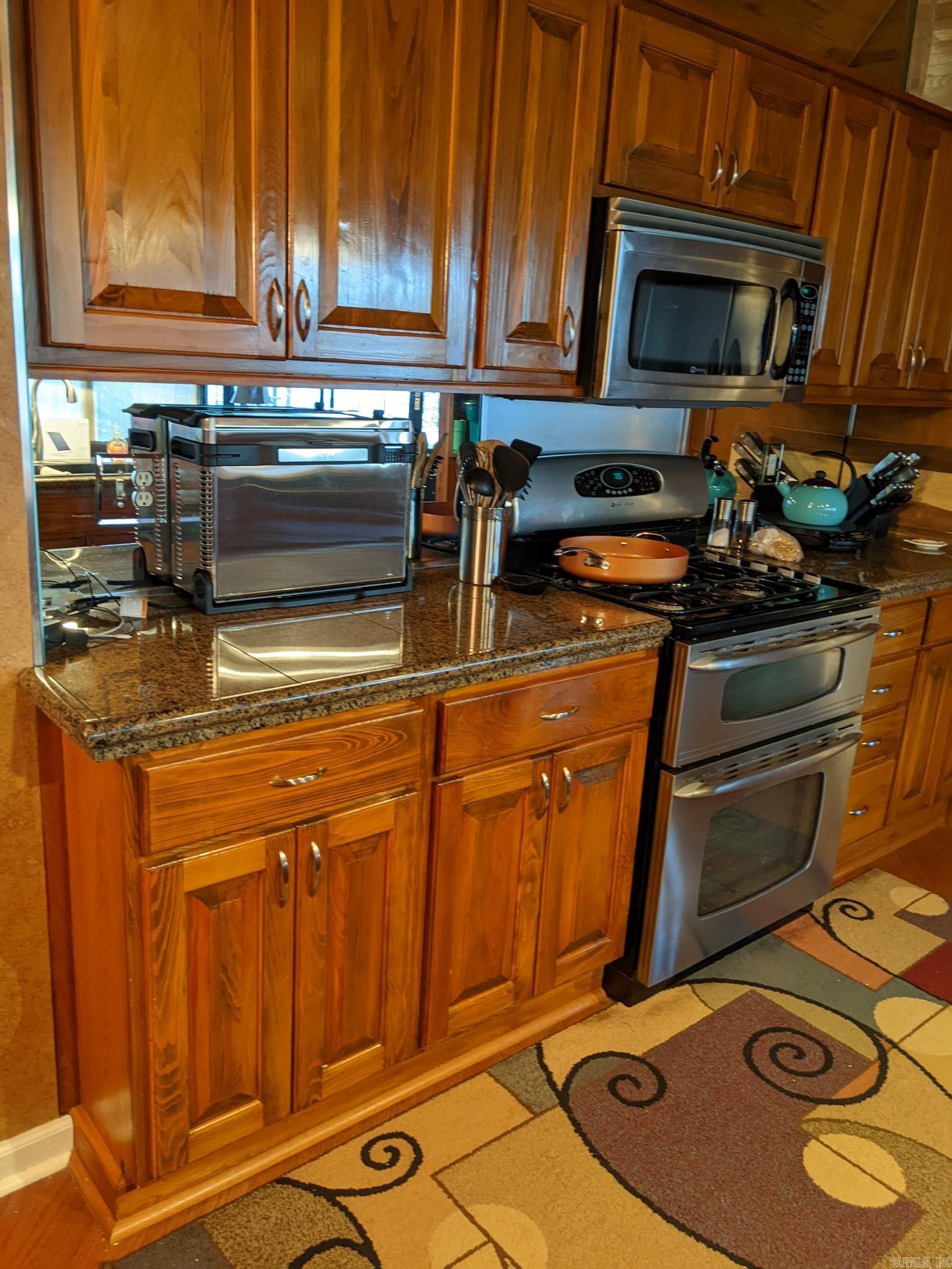 River Manor Estates - Residential