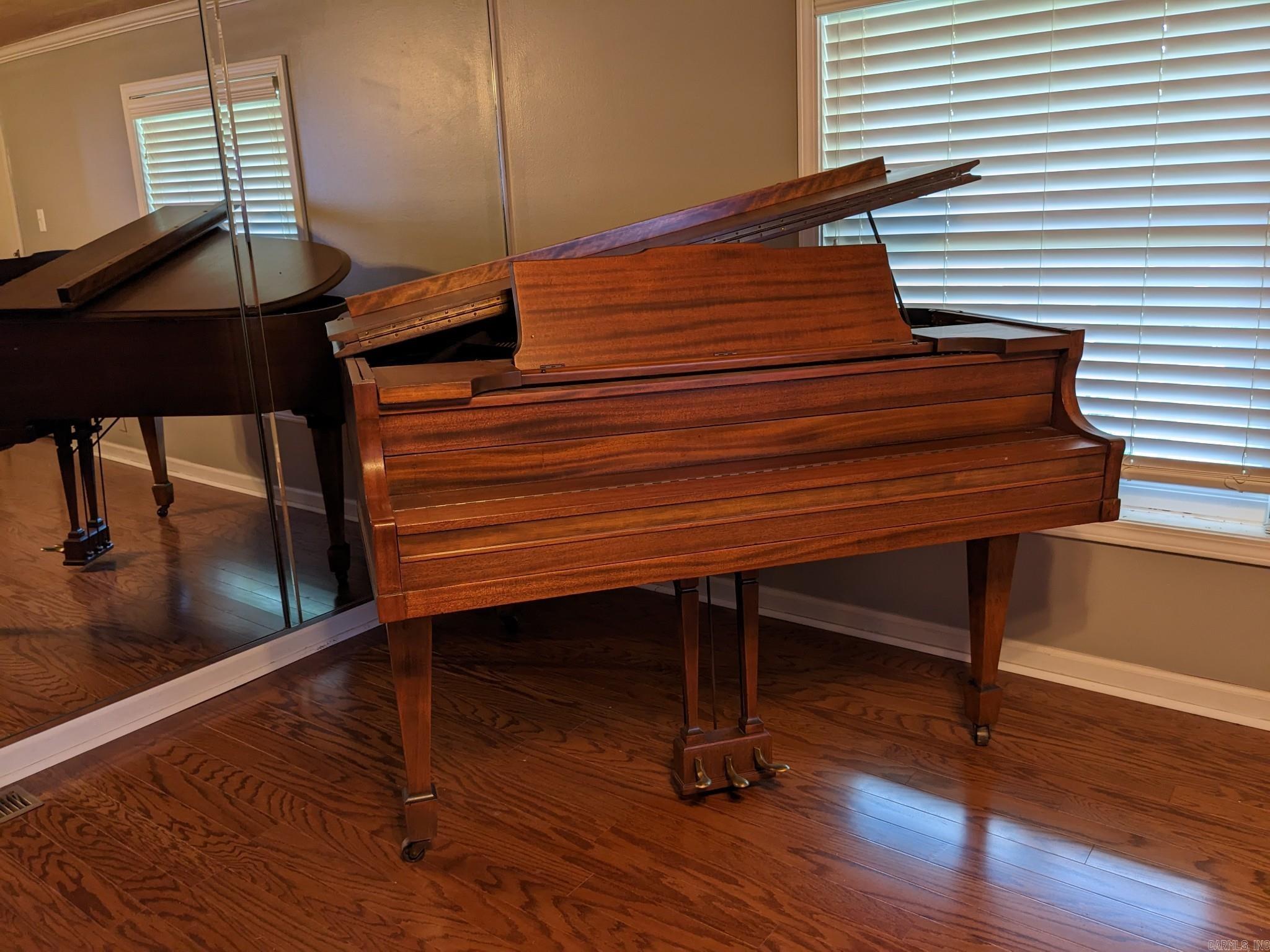 River Manor Estates - Residential