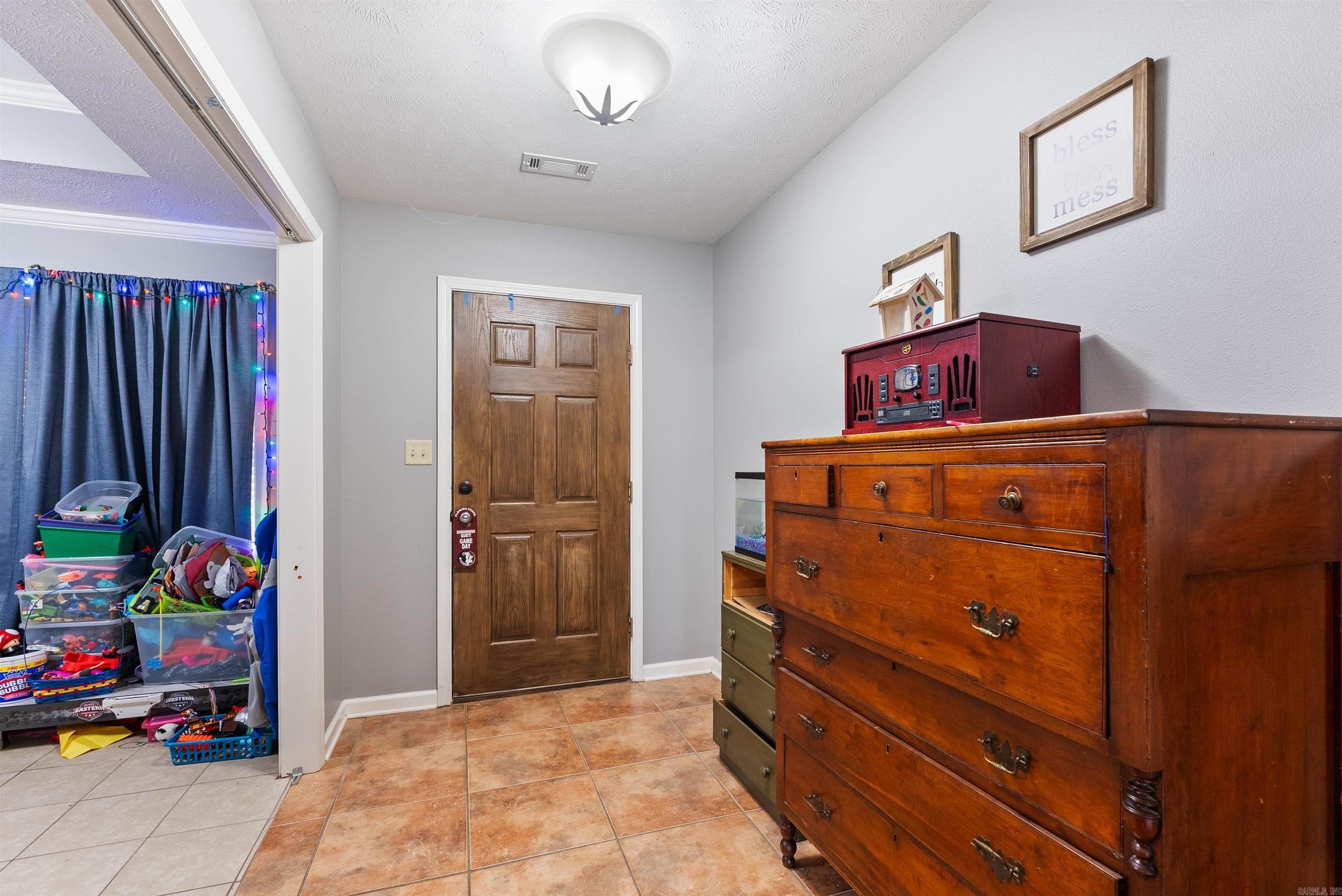 VALLEY ELMS S/D - Residential