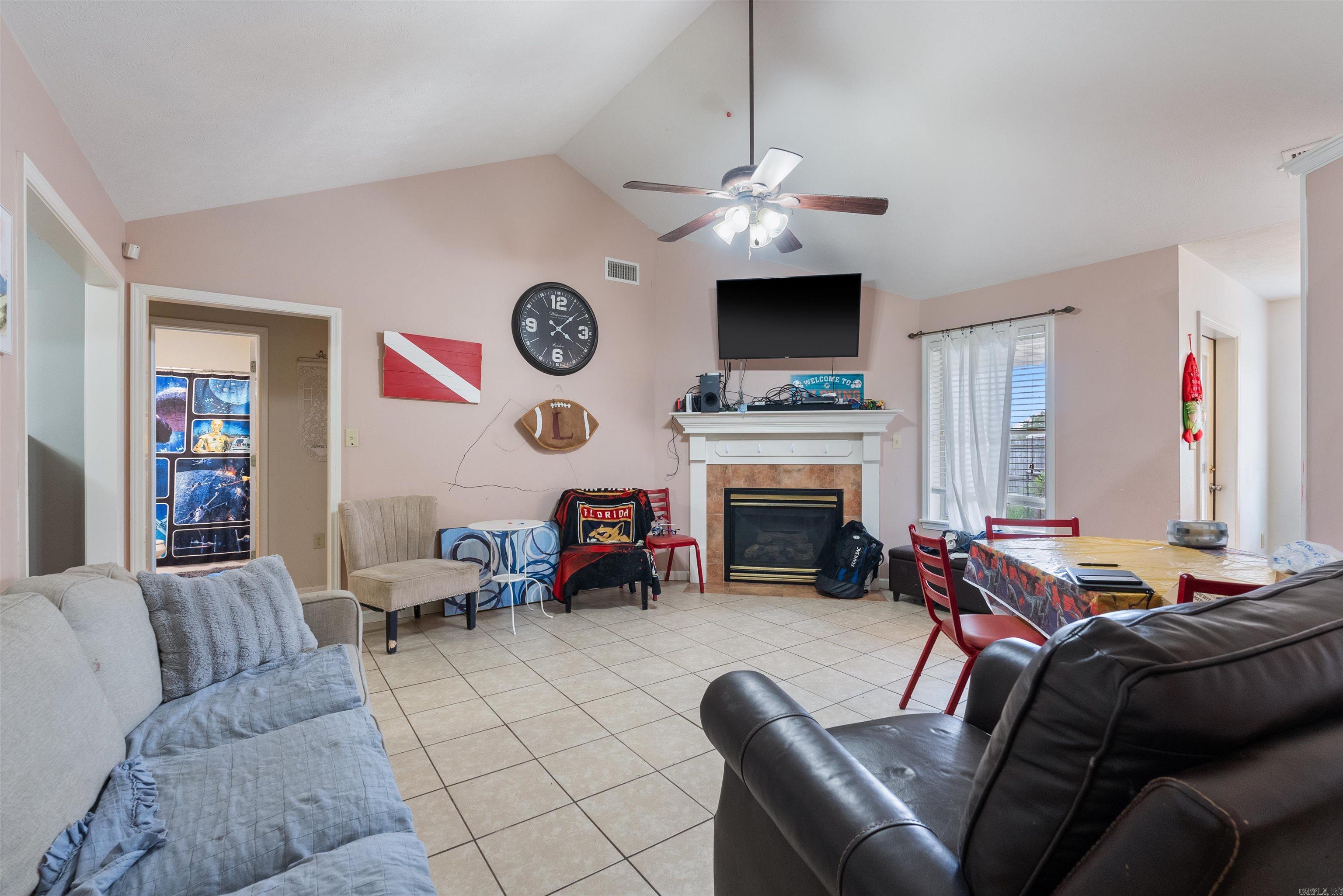 VALLEY ELMS S/D - Residential