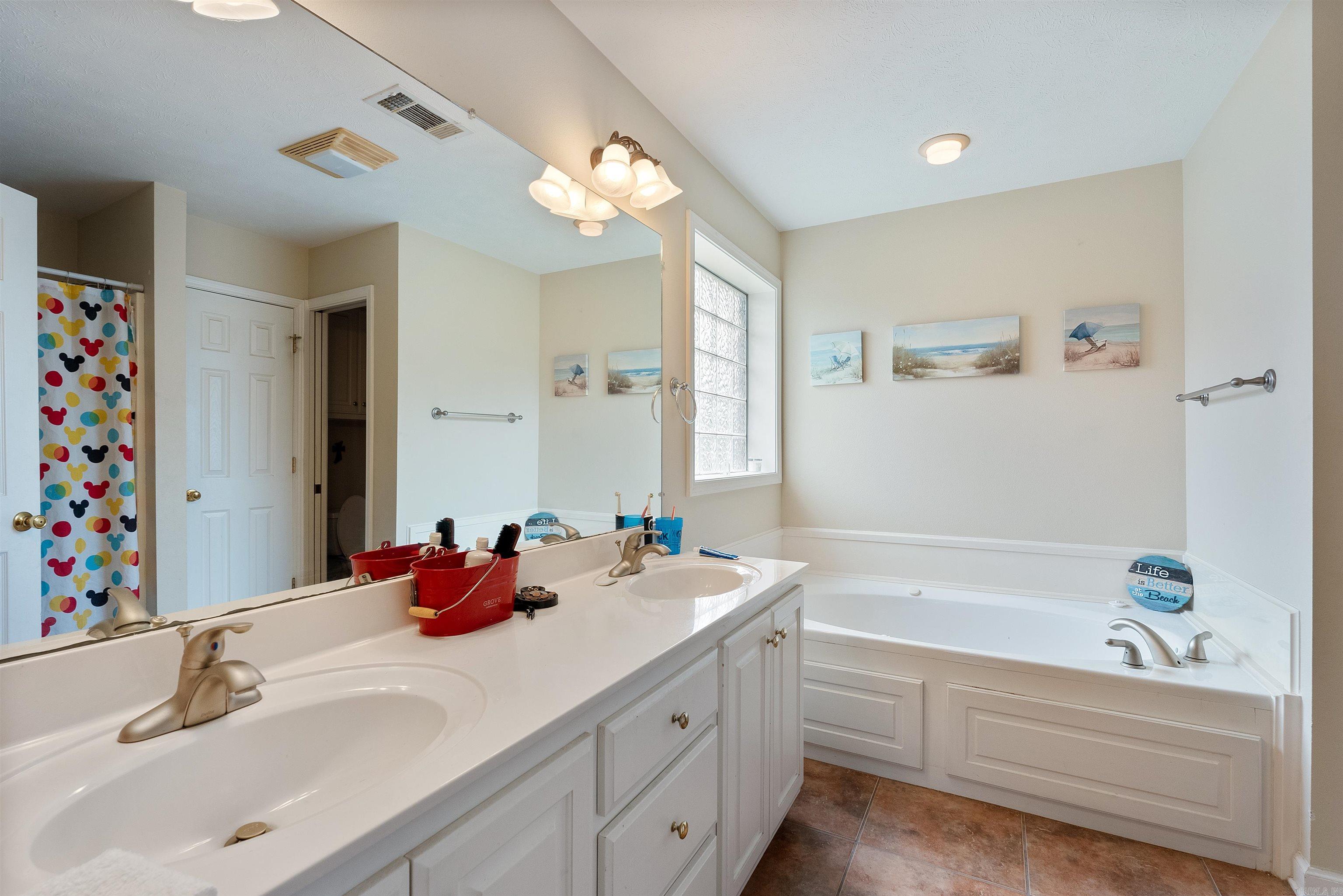 VALLEY ELMS S/D - Residential