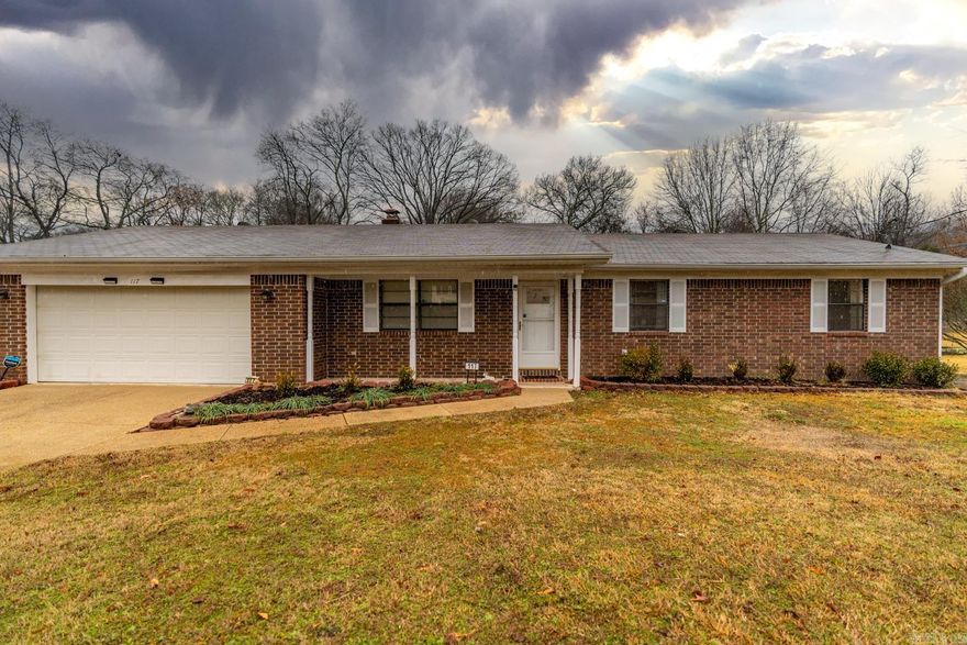 Well maintained, Classic traditional one store home near Oak Lawn, dining and hospitals. Great neighborhood. Workshop/shed in the a yard has electric and window units. (*seller 65+ had taxes frozen)