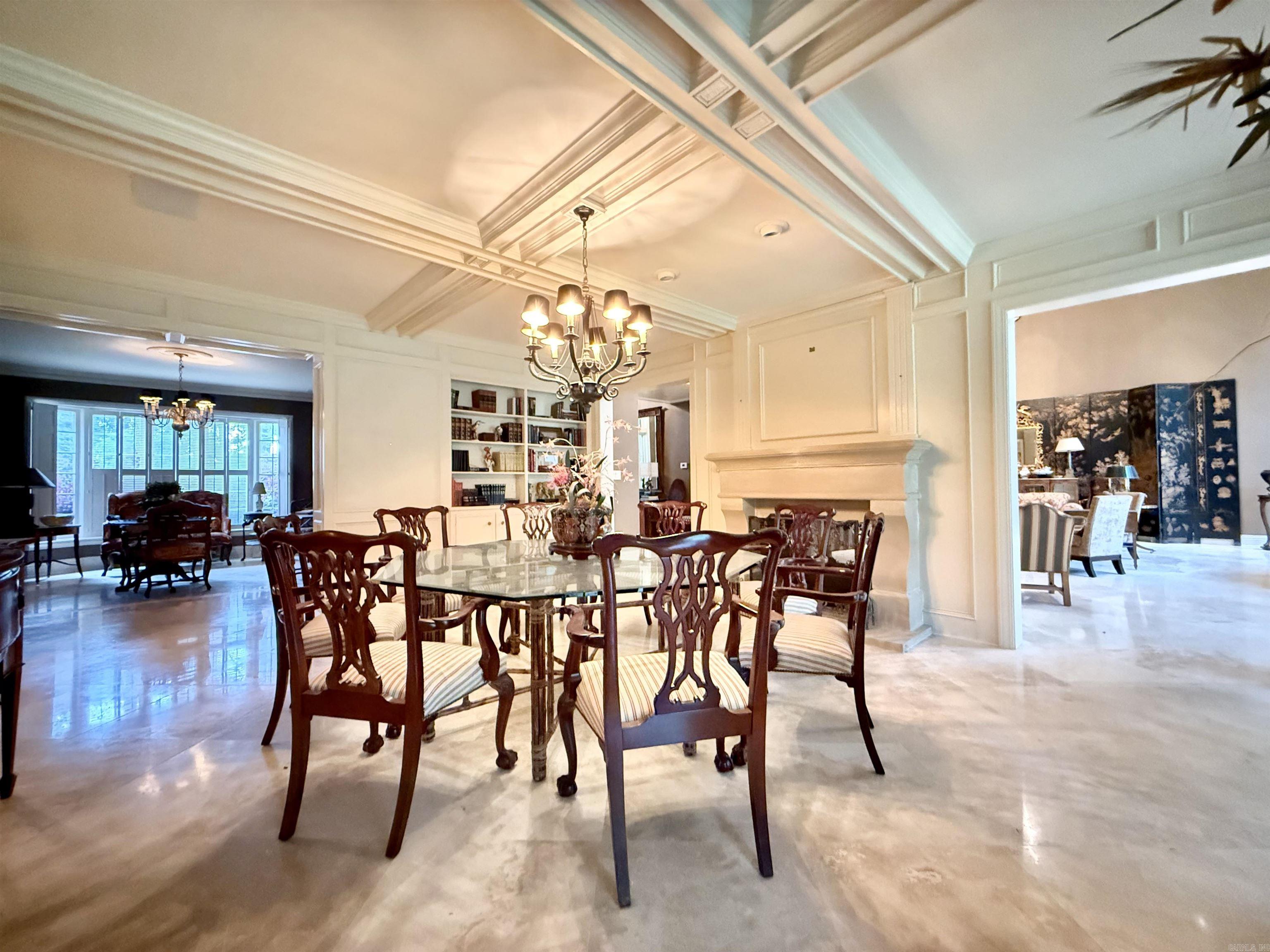 MIKE BERG LAKE - Residential