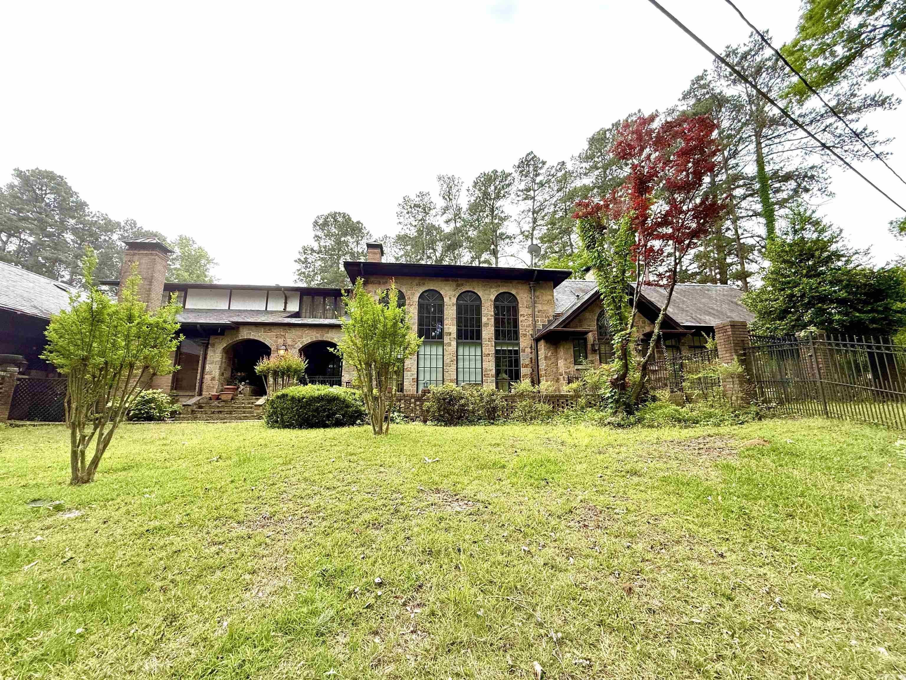 MIKE BERG LAKE - Residential