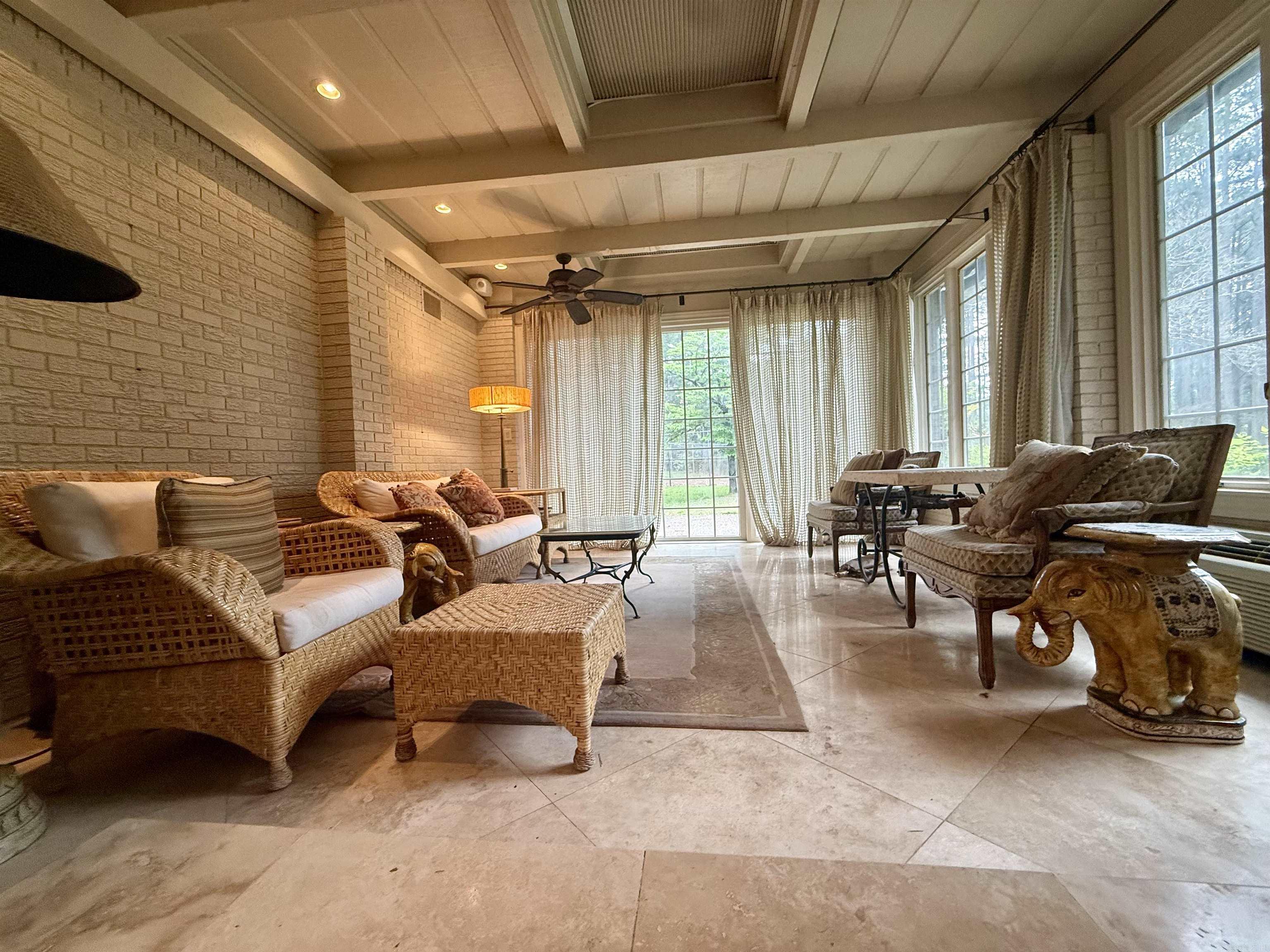 MIKE BERG LAKE - Residential