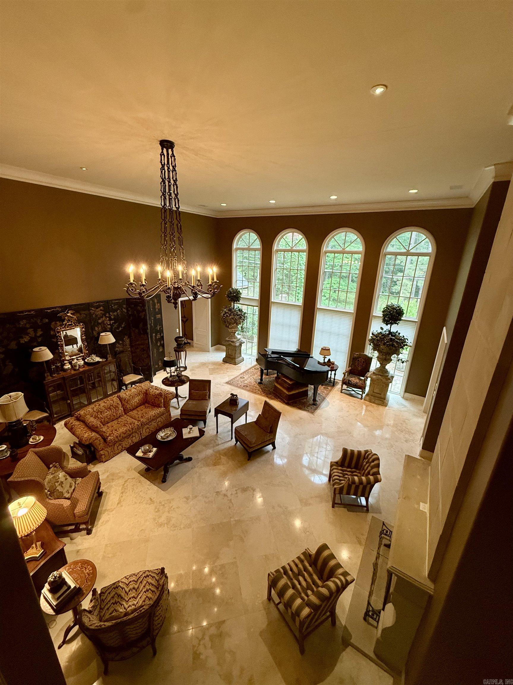 MIKE BERG LAKE - Residential