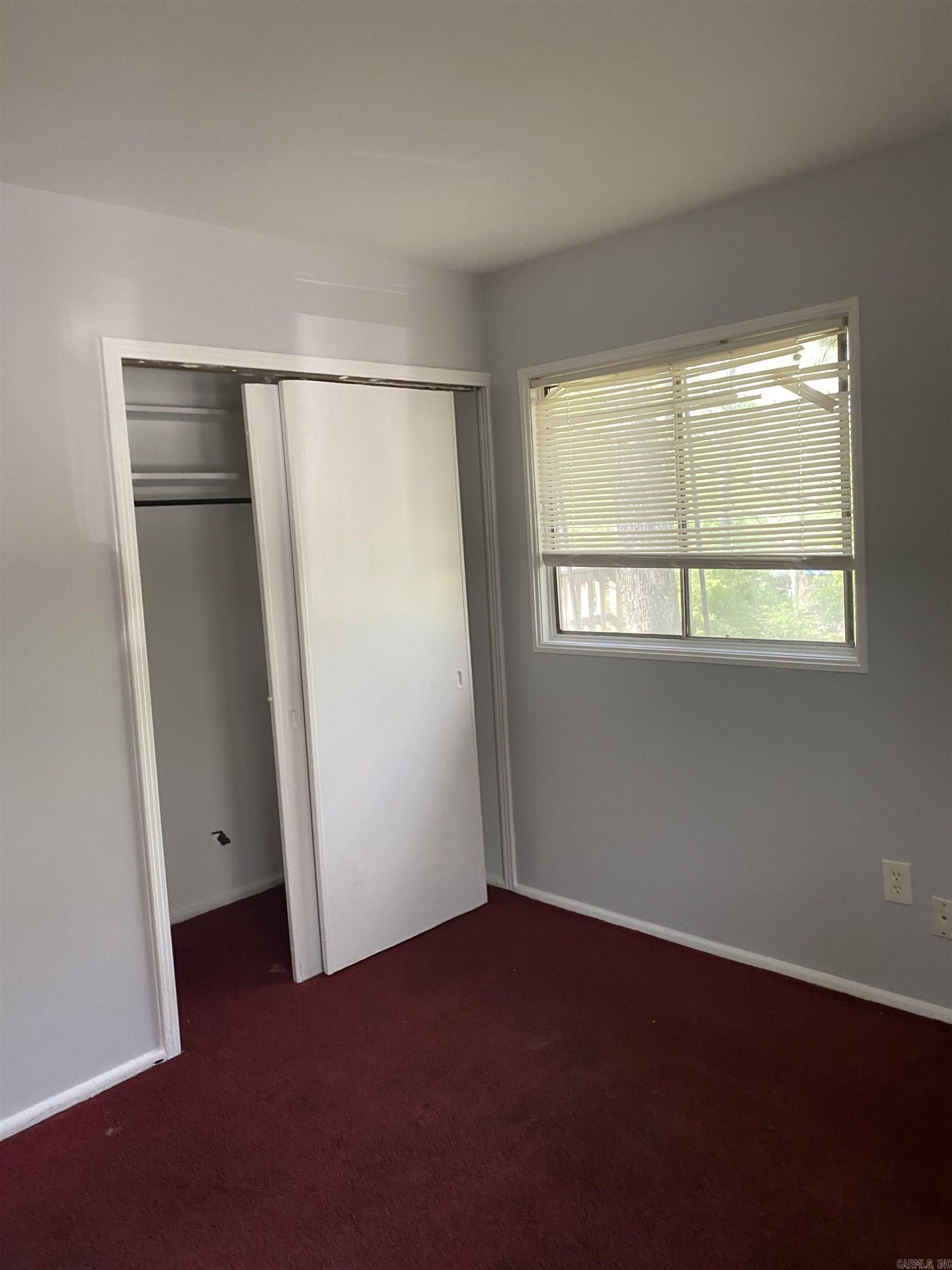 MEADOWCLIFF - Residential