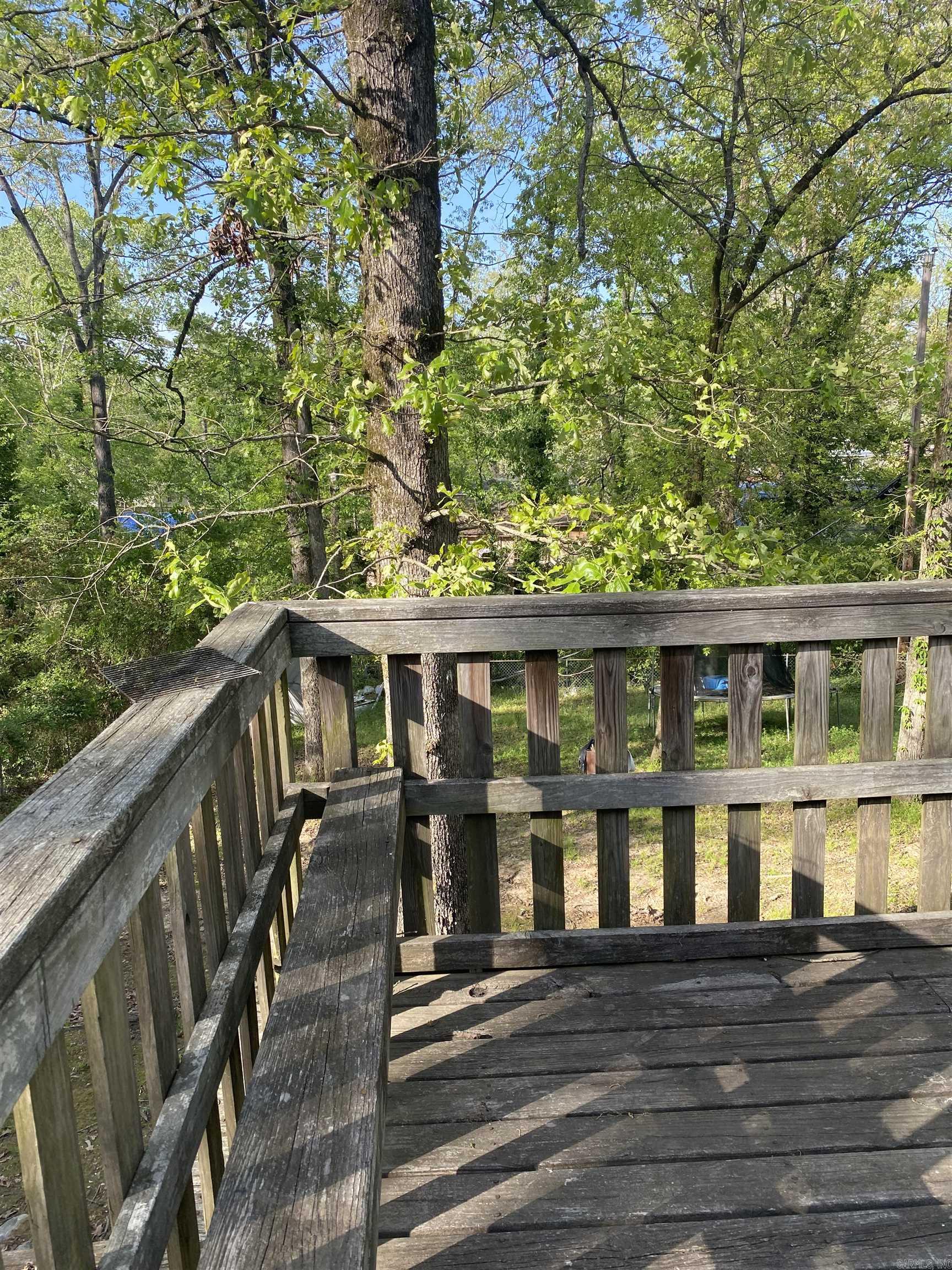 MEADOWCLIFF - Residential