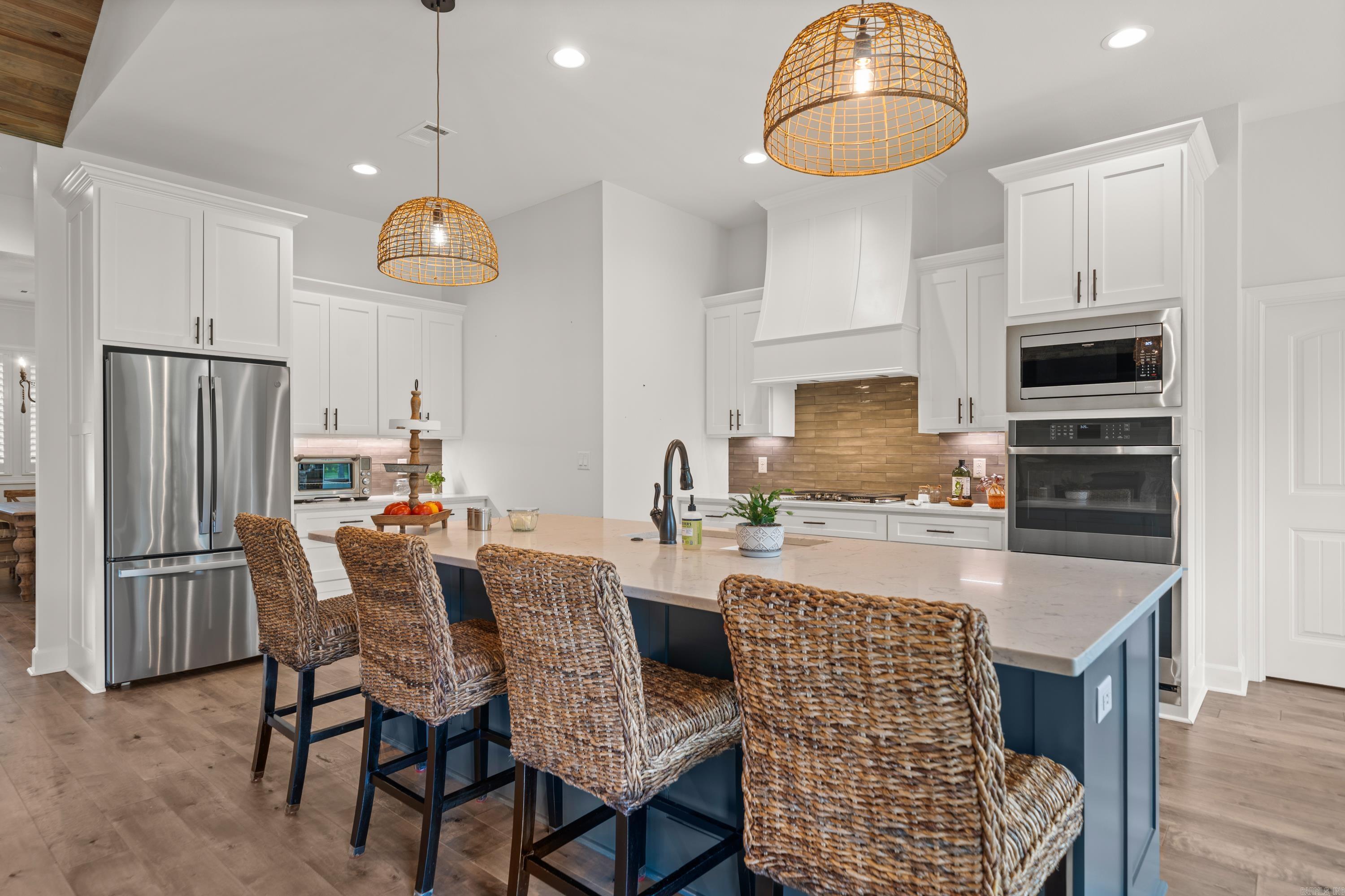 ARLINGTON PARK - Residential