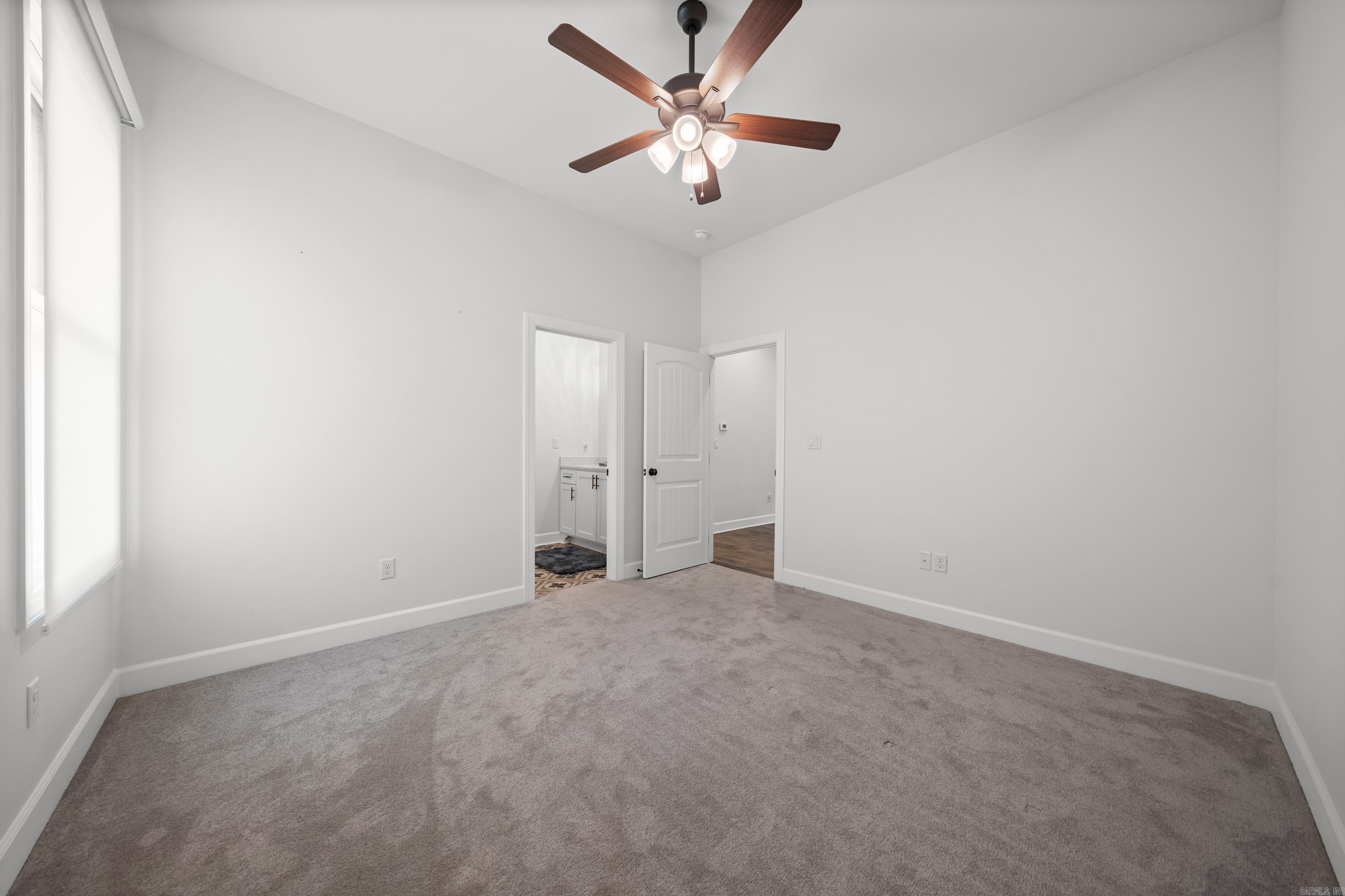 ARLINGTON PARK - Residential