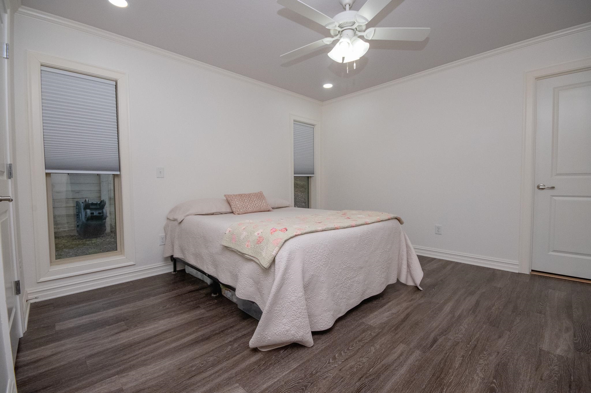 Board Camp - Residential