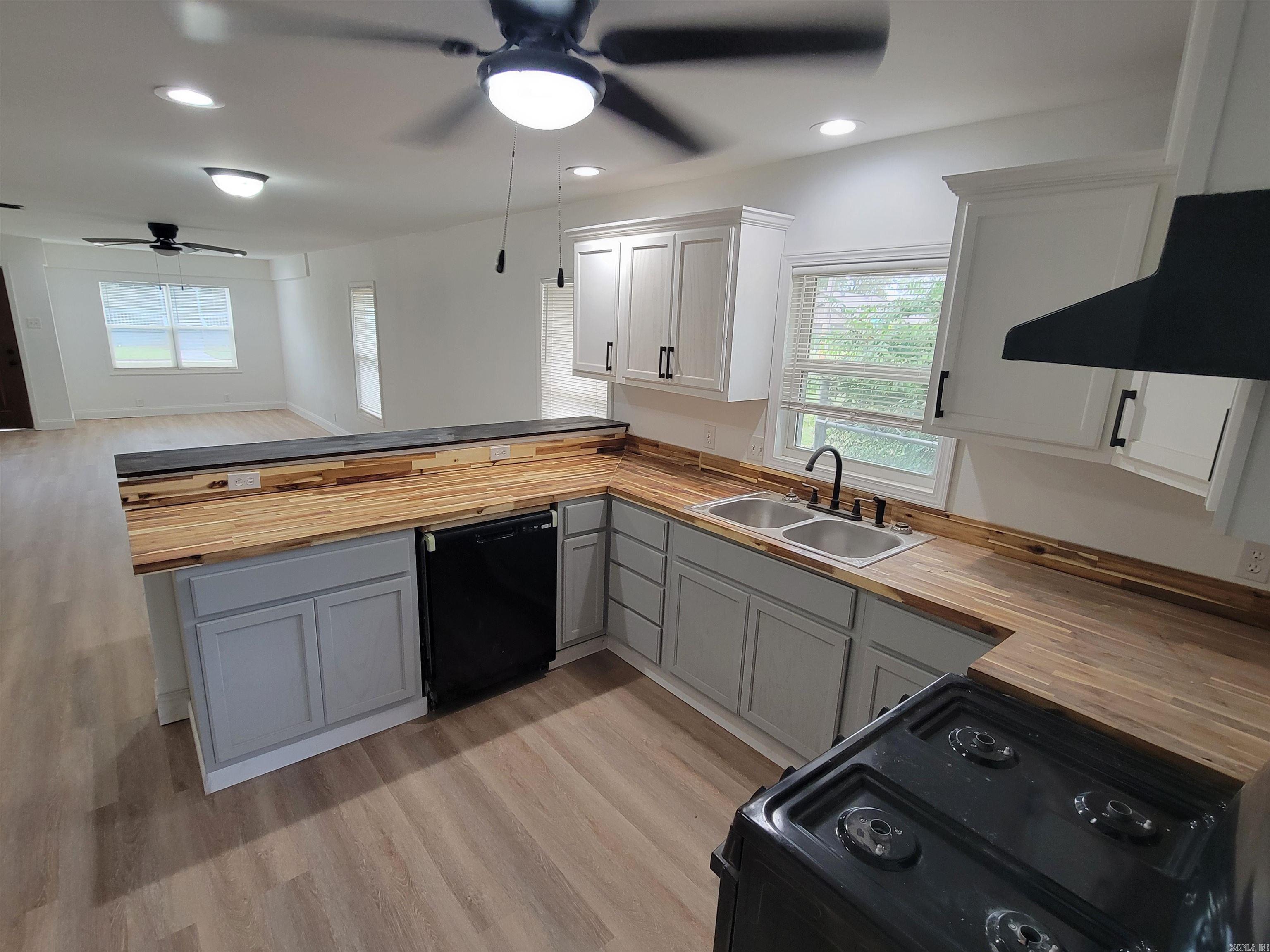 EAST CENTRAL - Residential