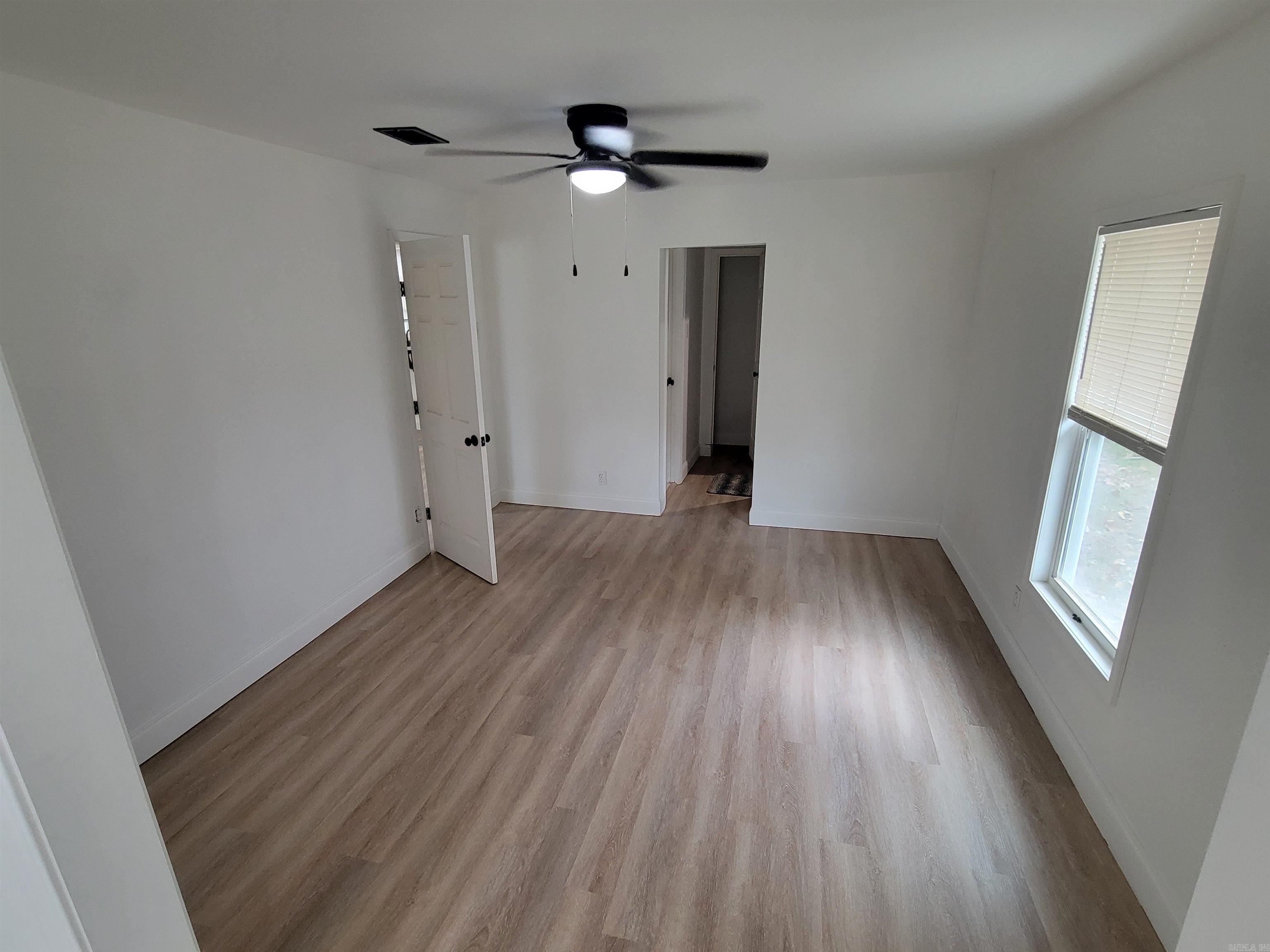 EAST CENTRAL - Residential