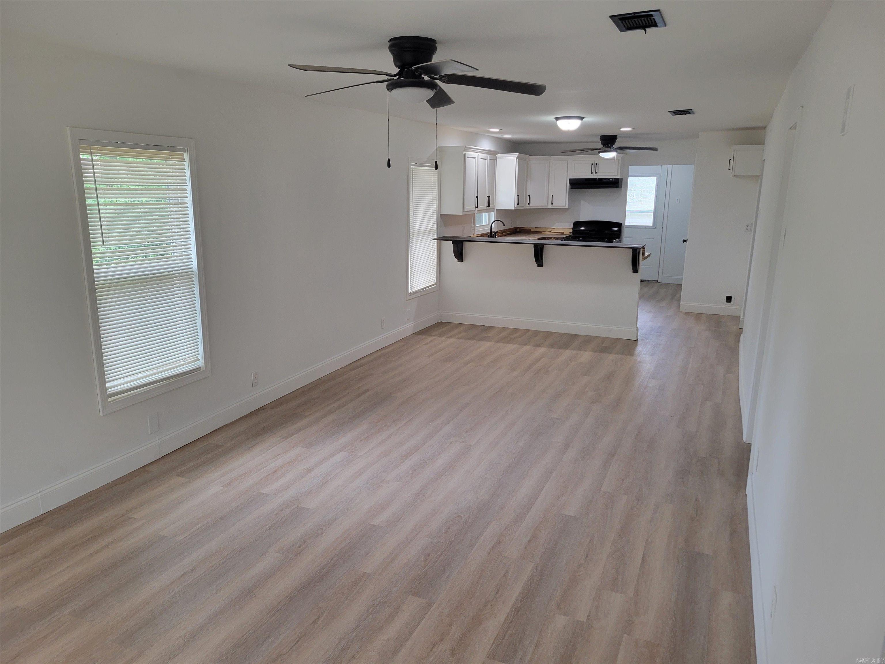 EAST CENTRAL - Residential