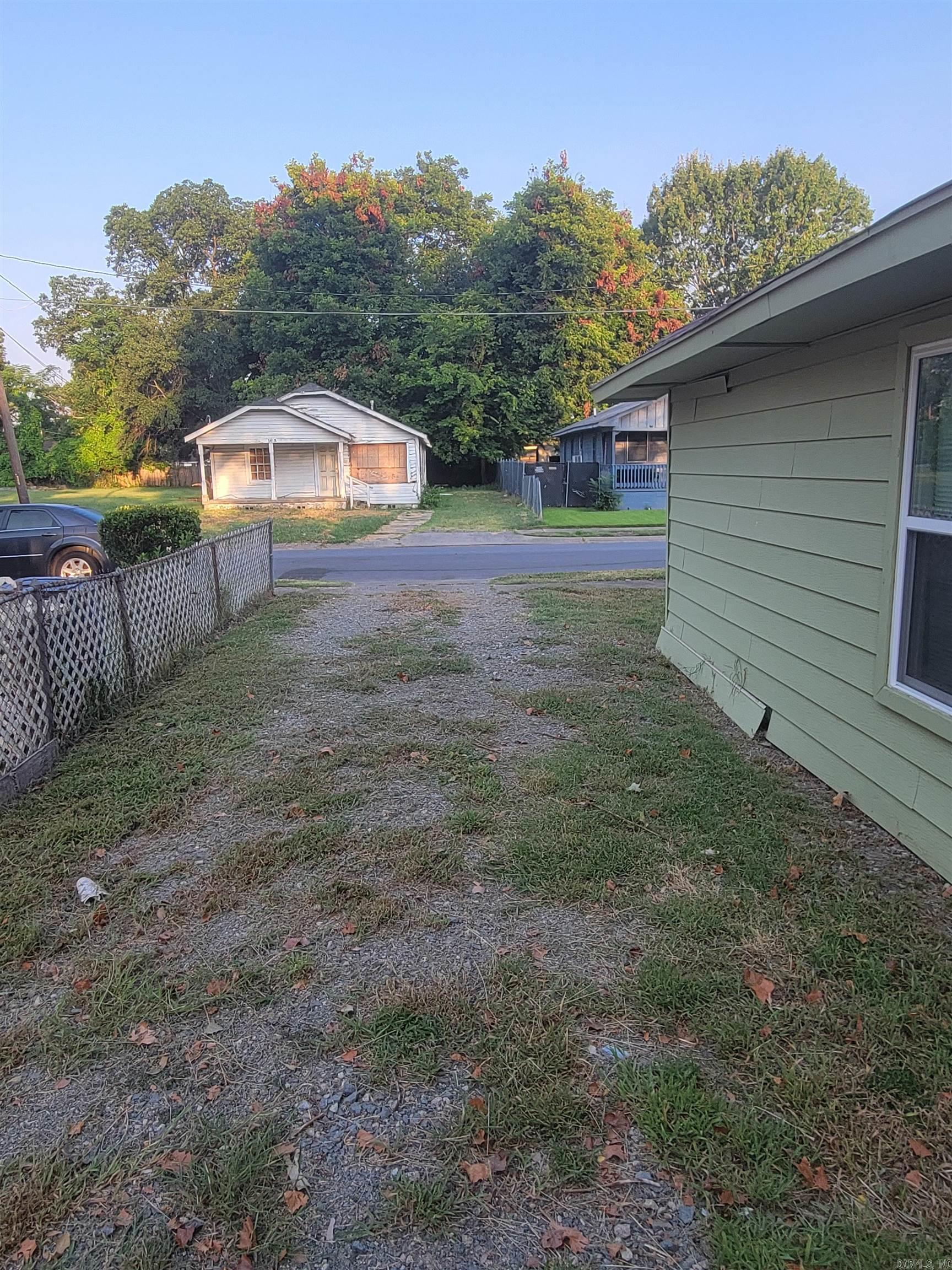 EAST CENTRAL - Residential