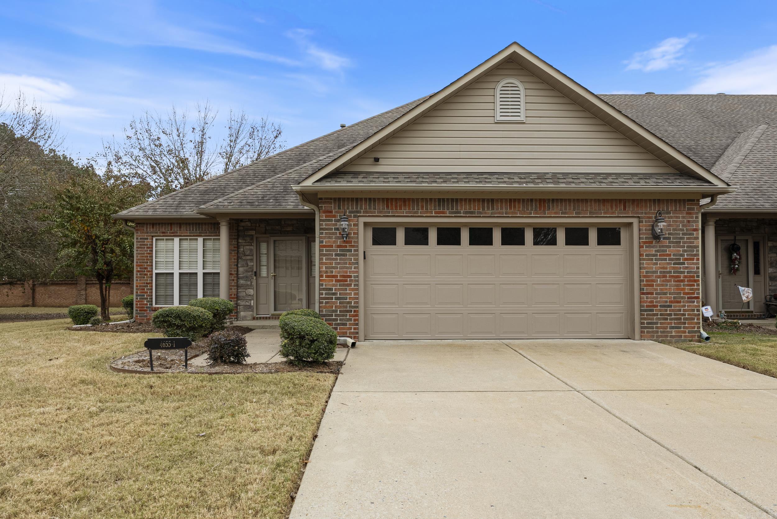 CENTENNIAL PLACE - Residential