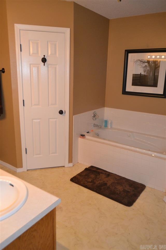 Springhill Manor - Residential