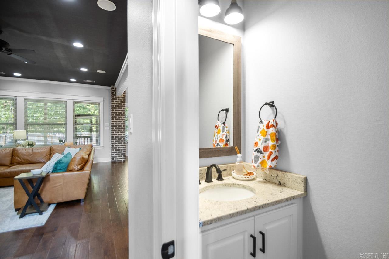 WILDWOOD PLACE - Residential