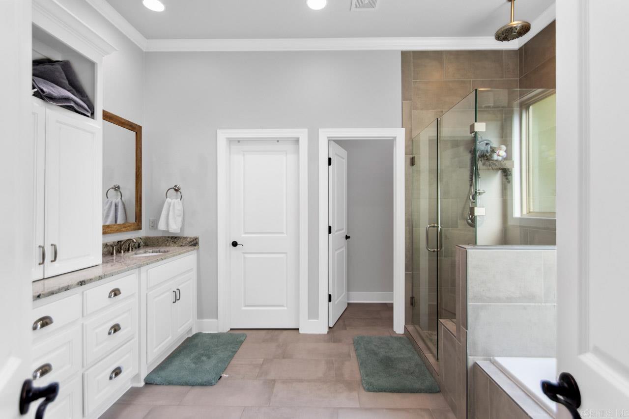 WILDWOOD PLACE - Residential