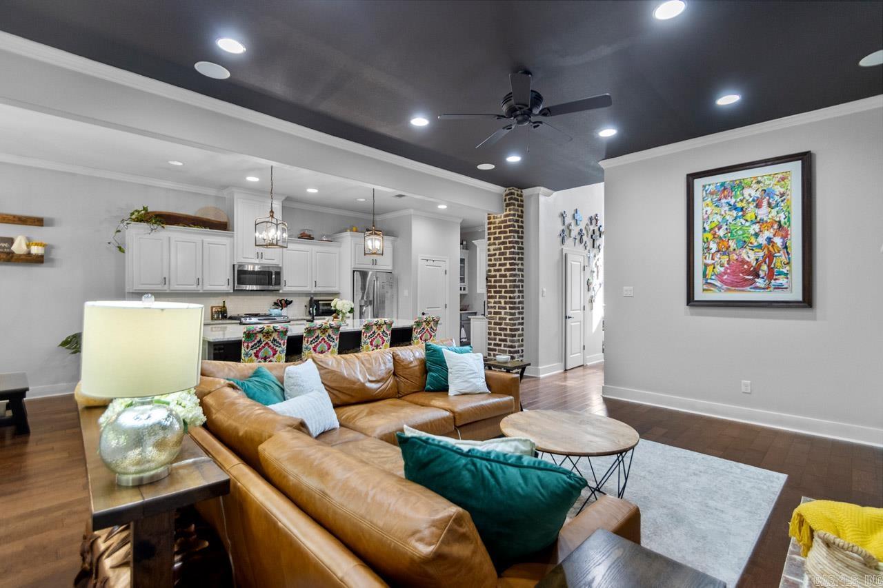 WILDWOOD PLACE - Residential