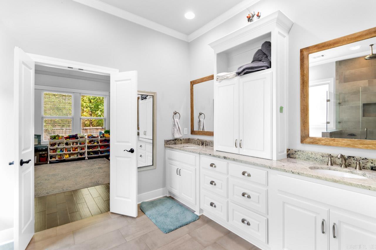 WILDWOOD PLACE - Residential