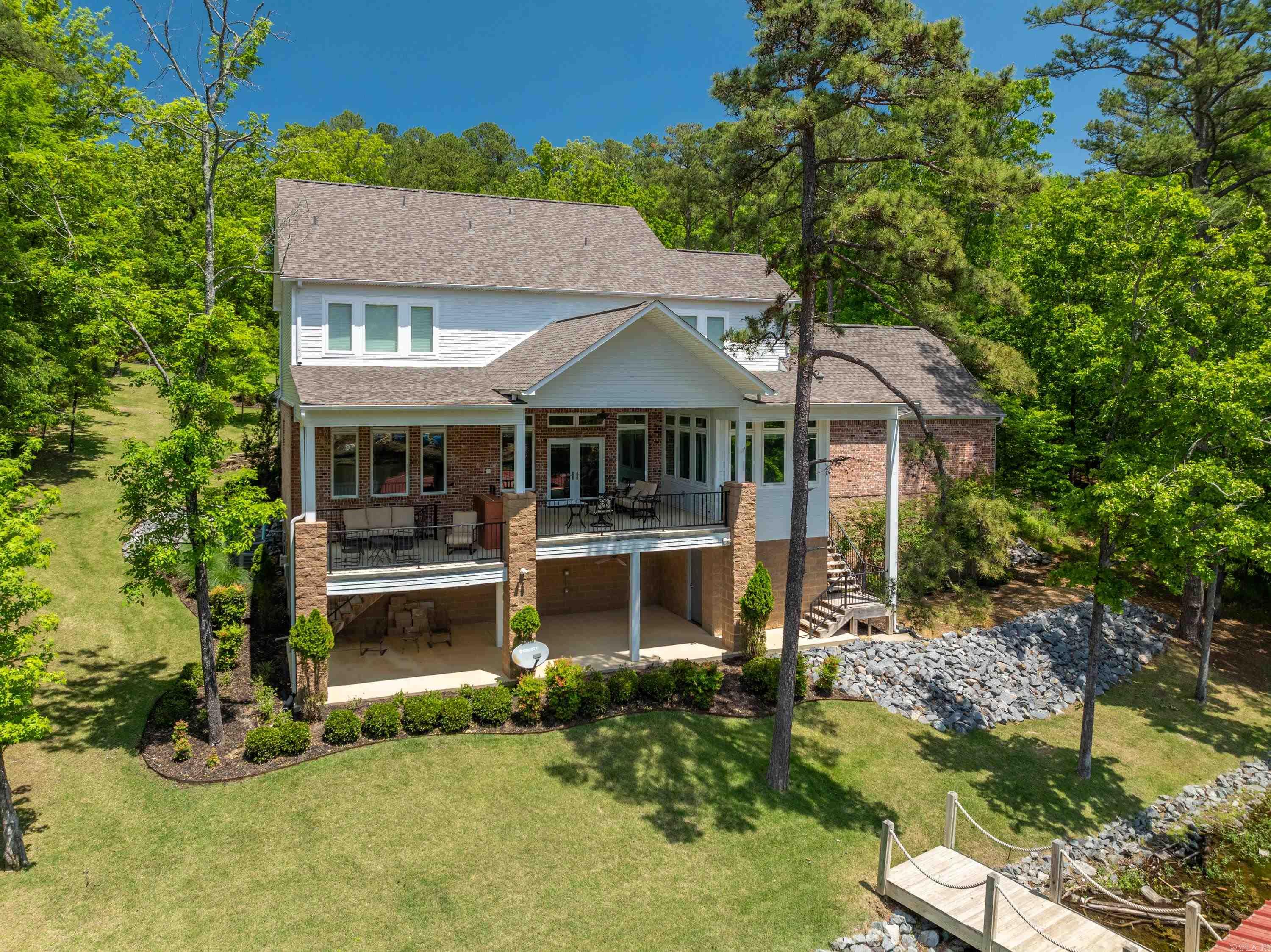 BLUE HERON SHORES II at DRIFTWOO - Residential