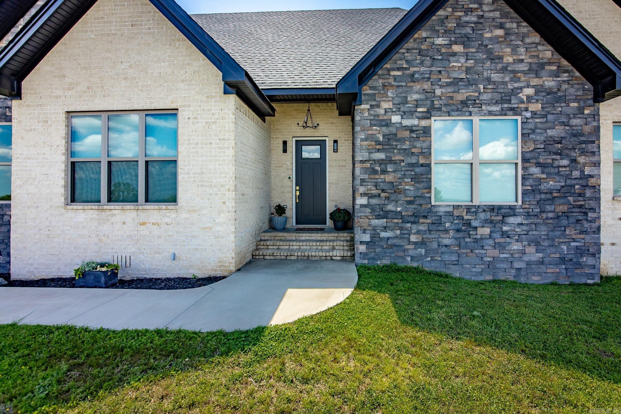 Seven Point Lake - Residential