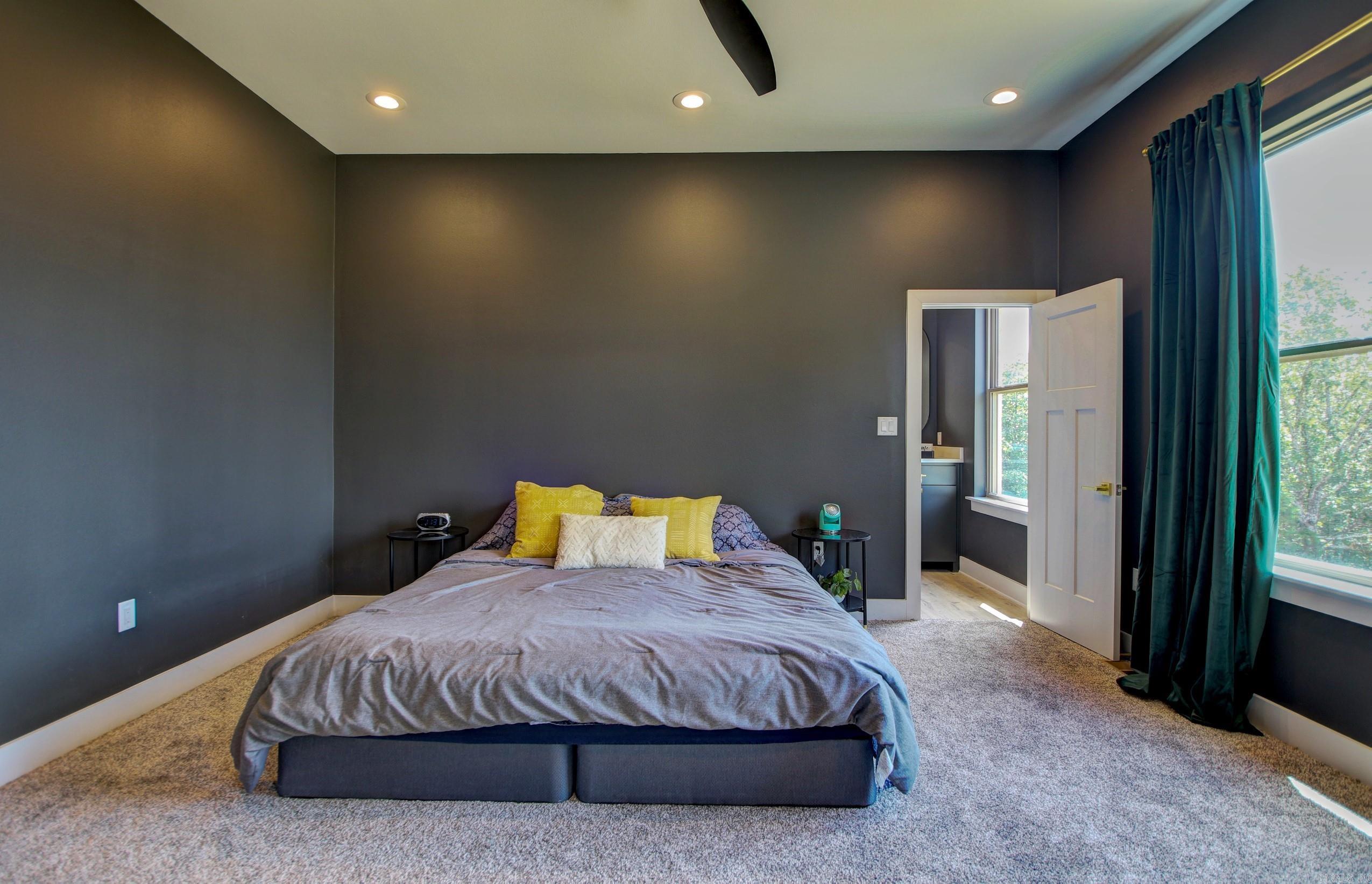 Seven Point Lake - Residential