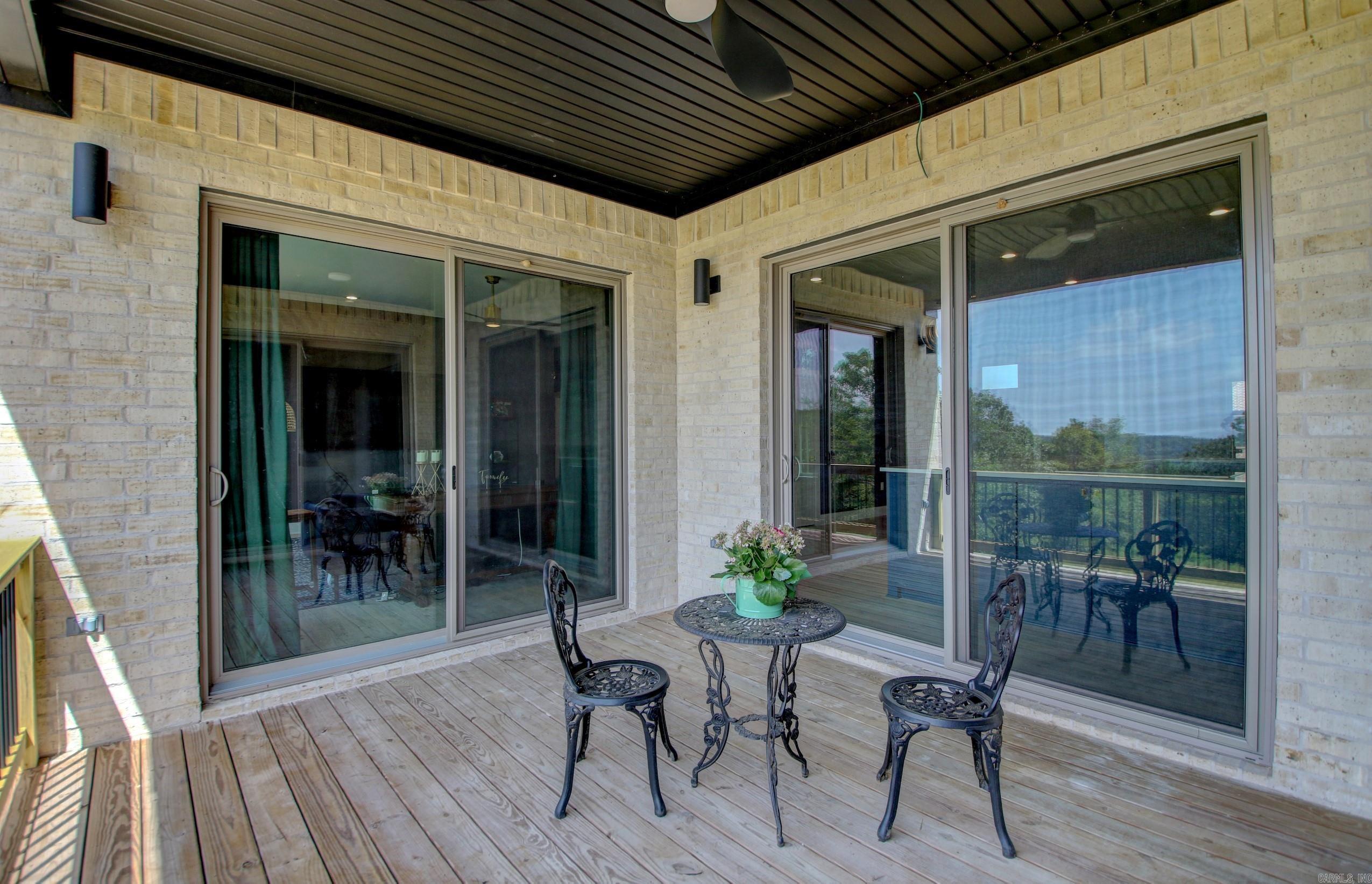 Seven Point Lake - Residential